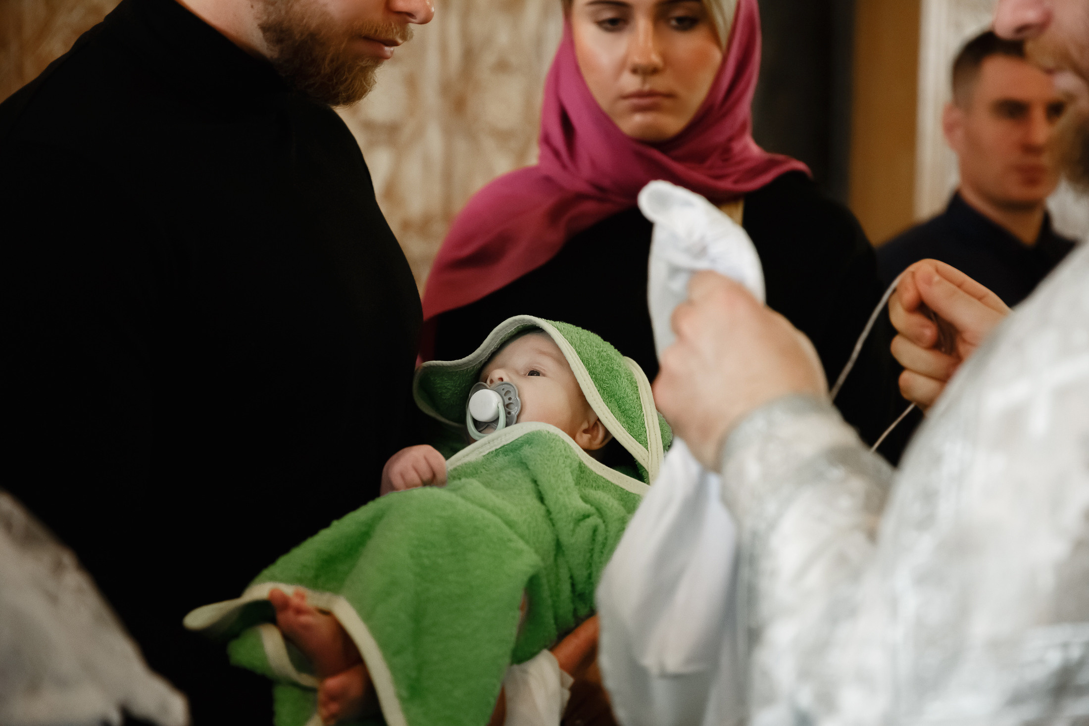 младенец-на-крещении