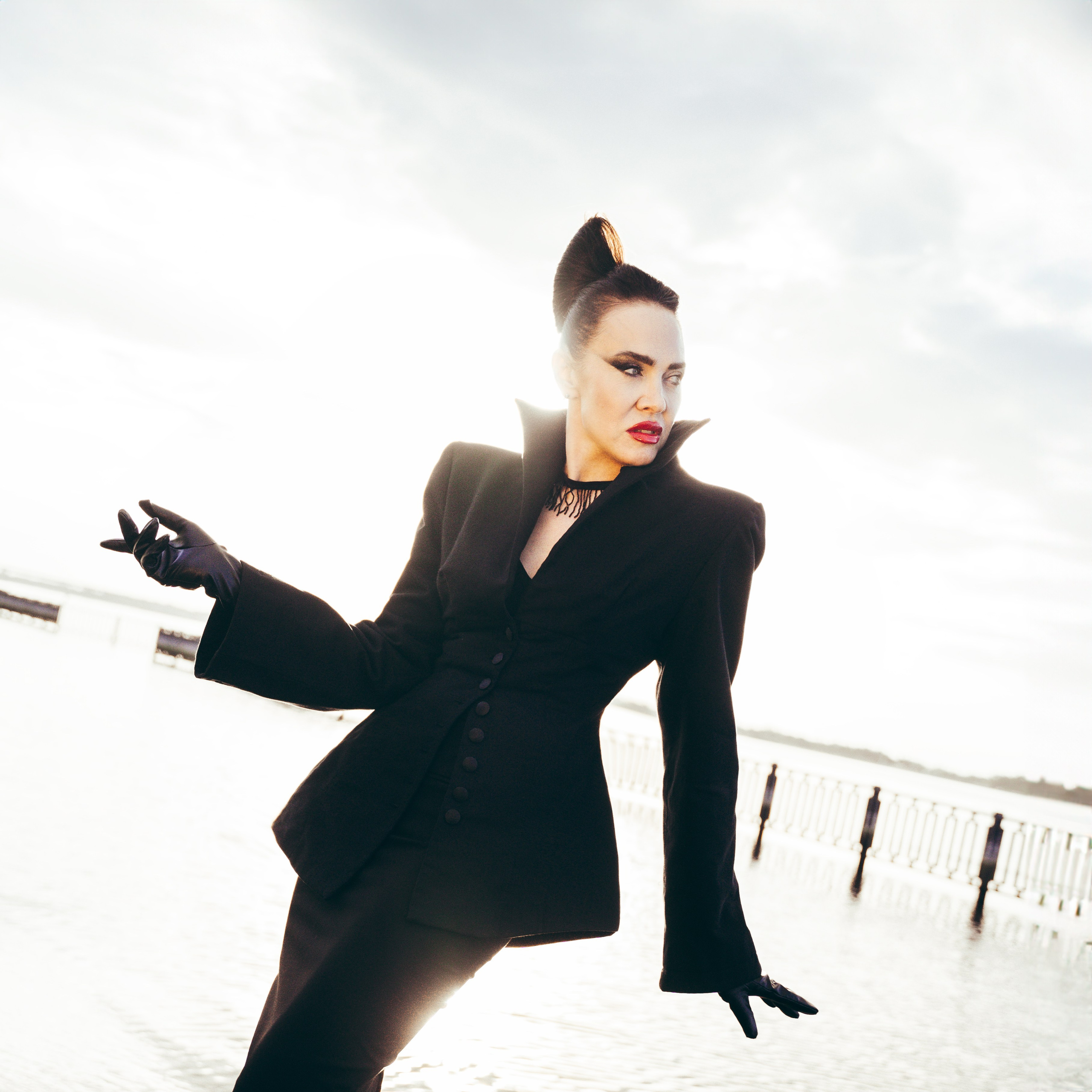 FEVER. TUTSARKIS — Art Director | Stylist | Photographer