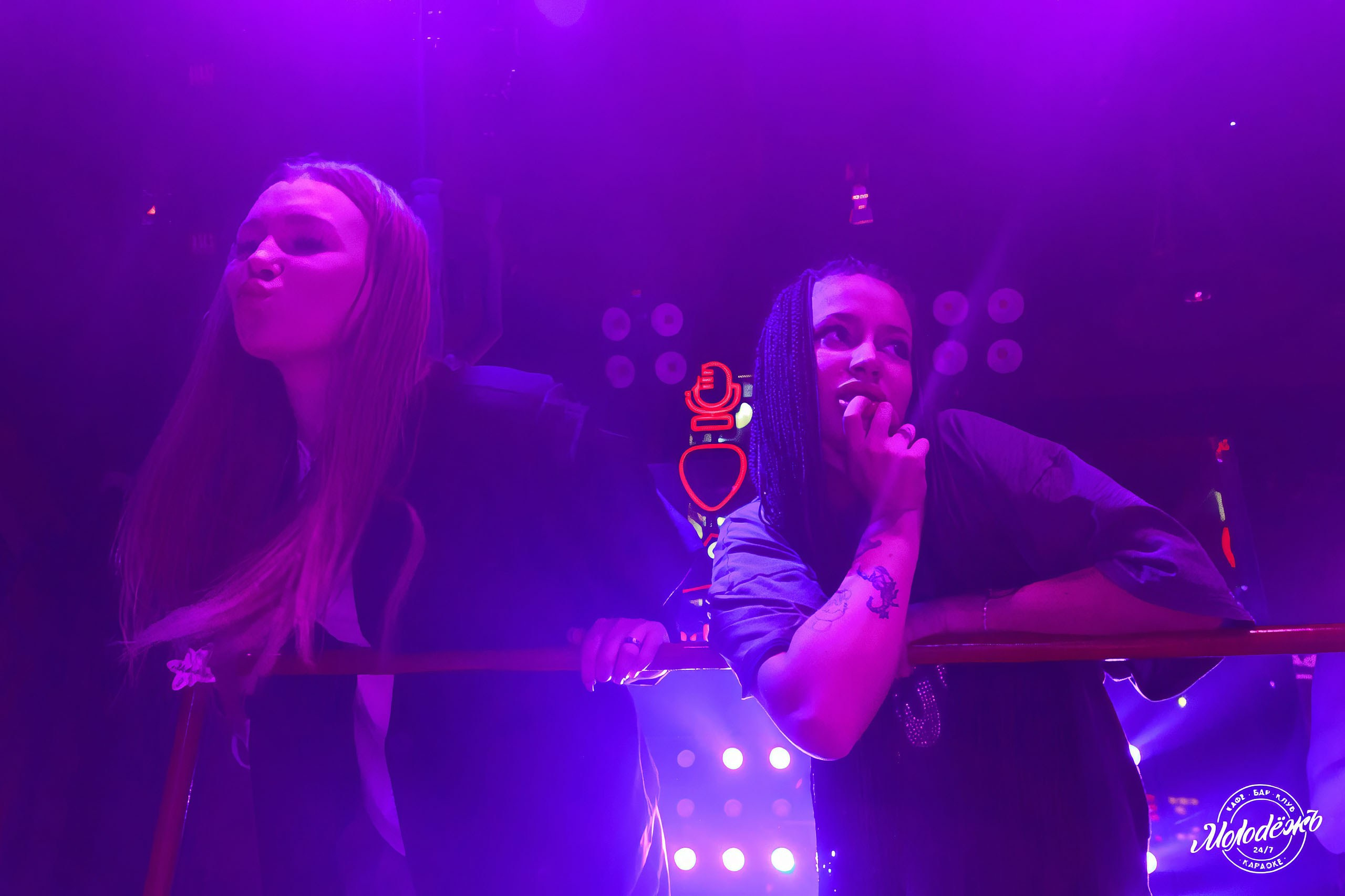 Клуб Молодёжь лучшее. Контакты