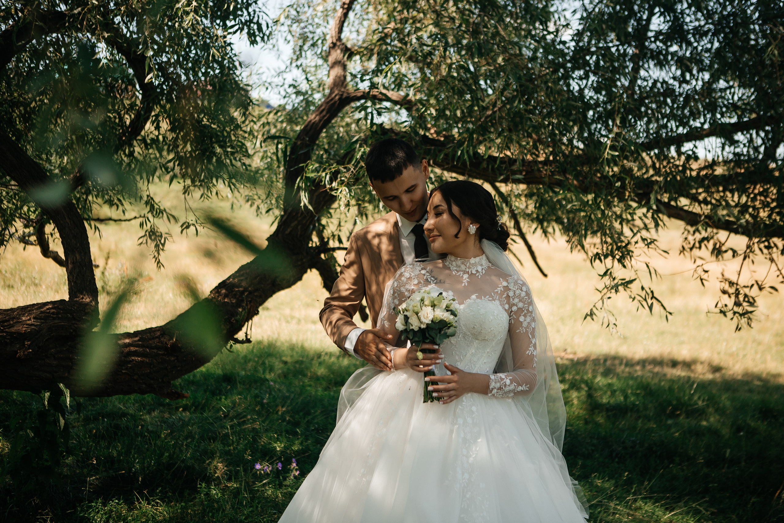 Свадьба в Динопарке. Свадебный фотограф Виктория Чуйко Магнитогорск. Визуал для бизнеса