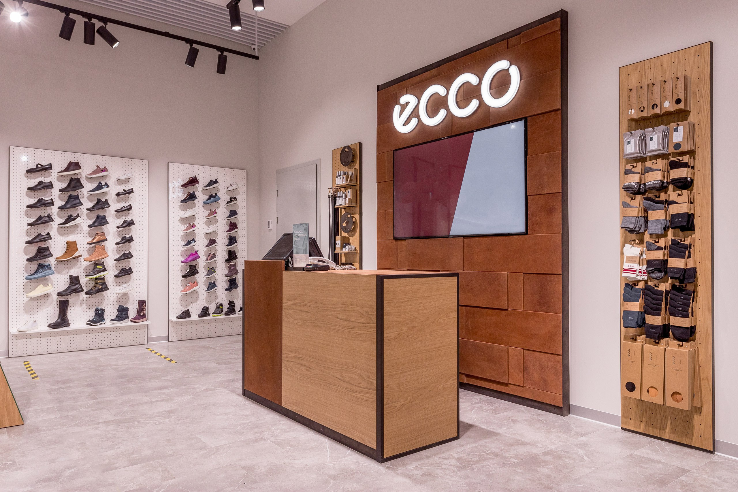 Shops. Interior photographer Vitalii in Portland and Vancouver