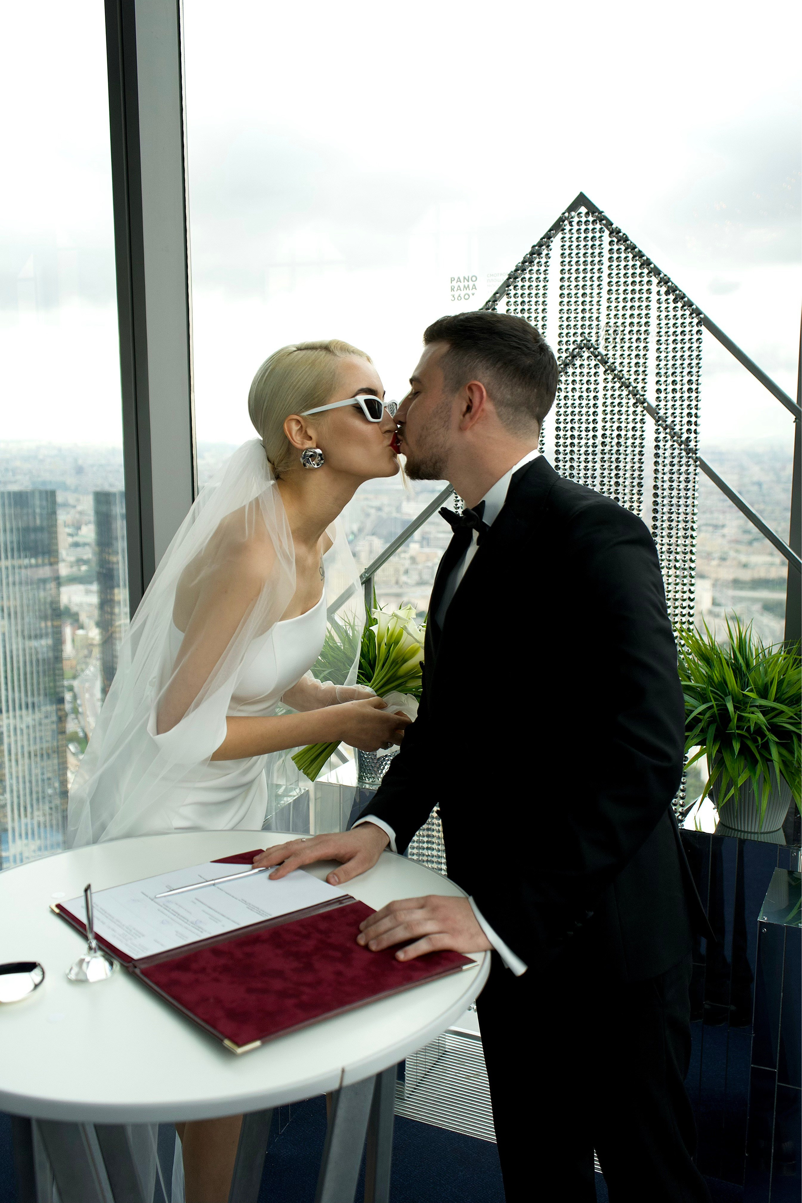 Иван & Лара. Фотография — это жизнь, освещенная вспышкой