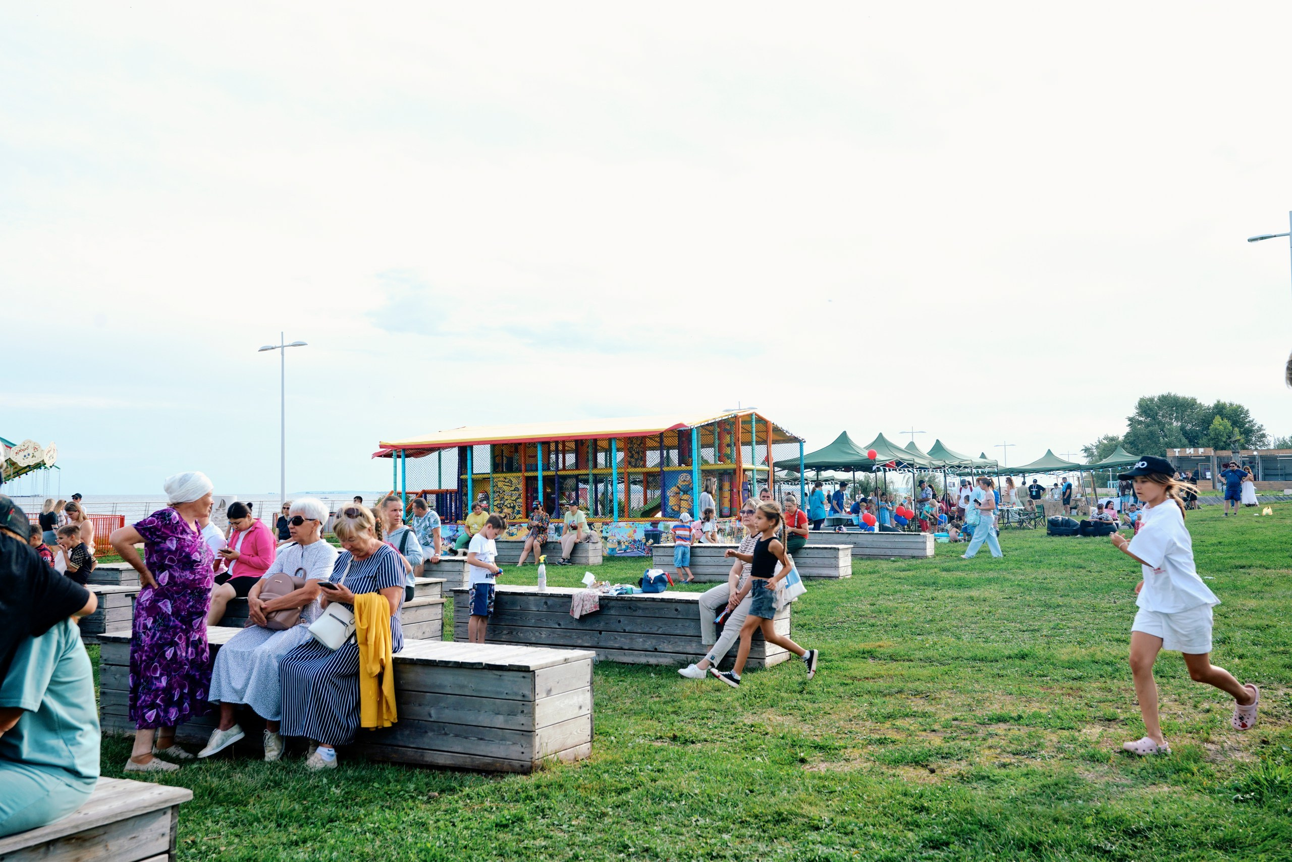 Пляжный маркет 2024, г. Лаишево. Фотограф Казань