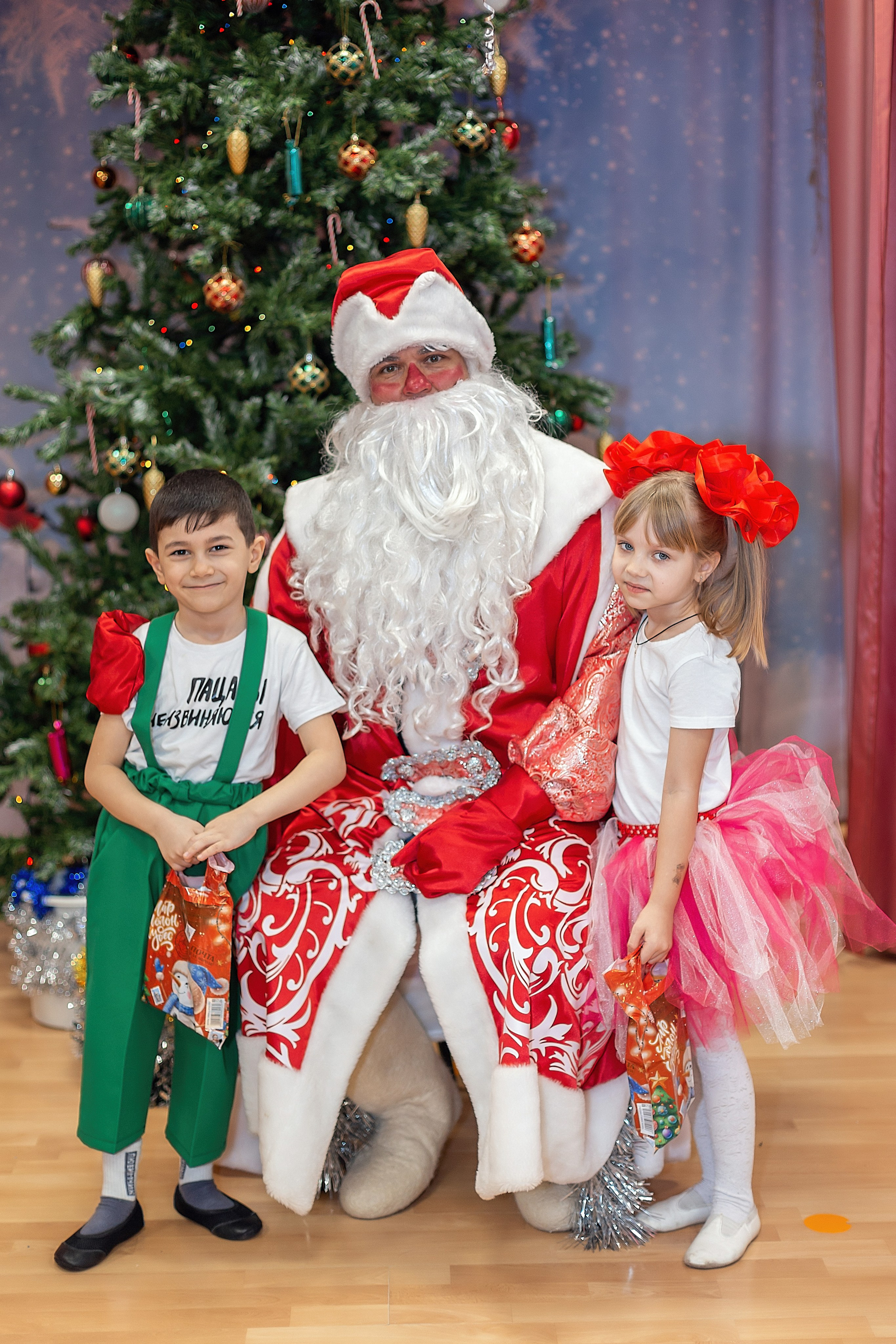 Утренник_"Карамельная фабрика» 2024. Семейный фотограф в Санкт-Петербурге