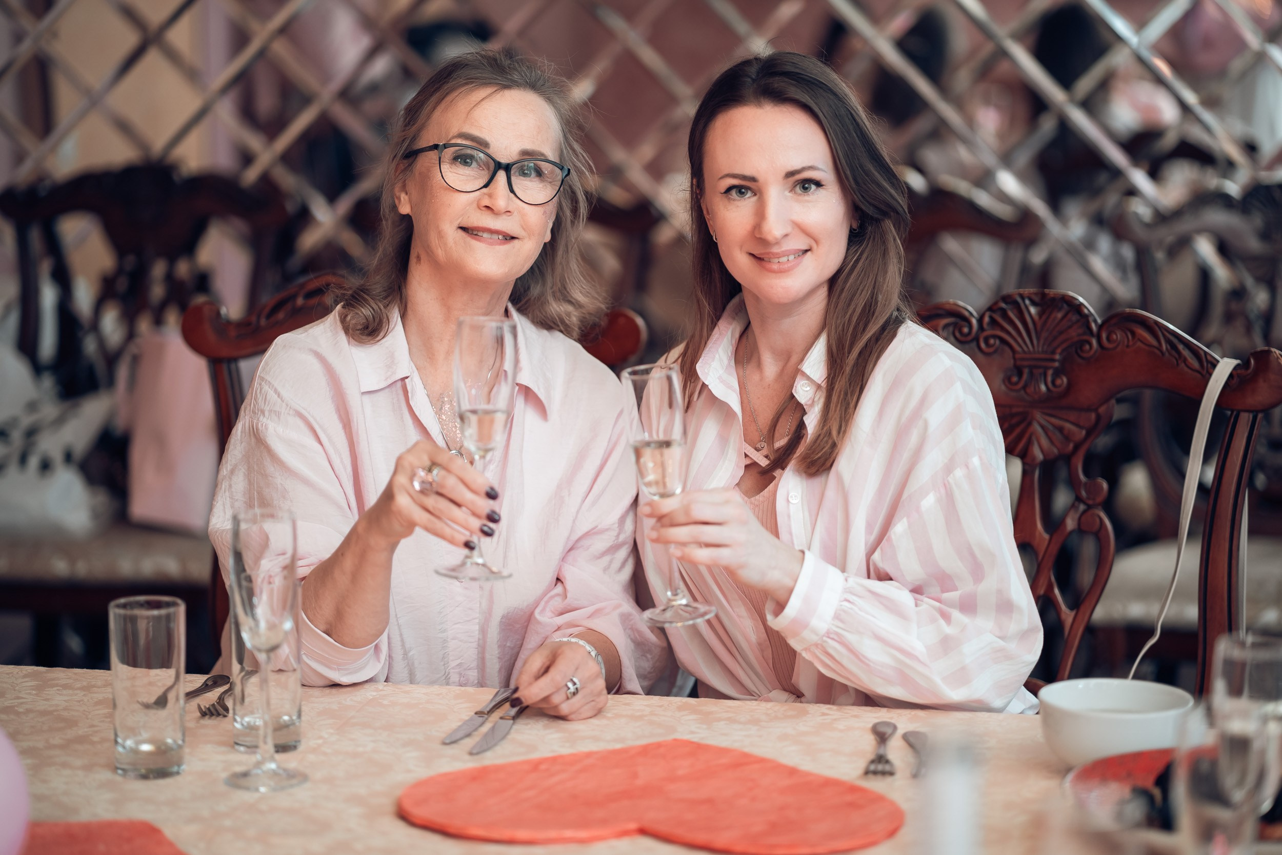 Вечеринка ко Дню Любви в ресторане Севастополь. Церковный фотограф Севастополь