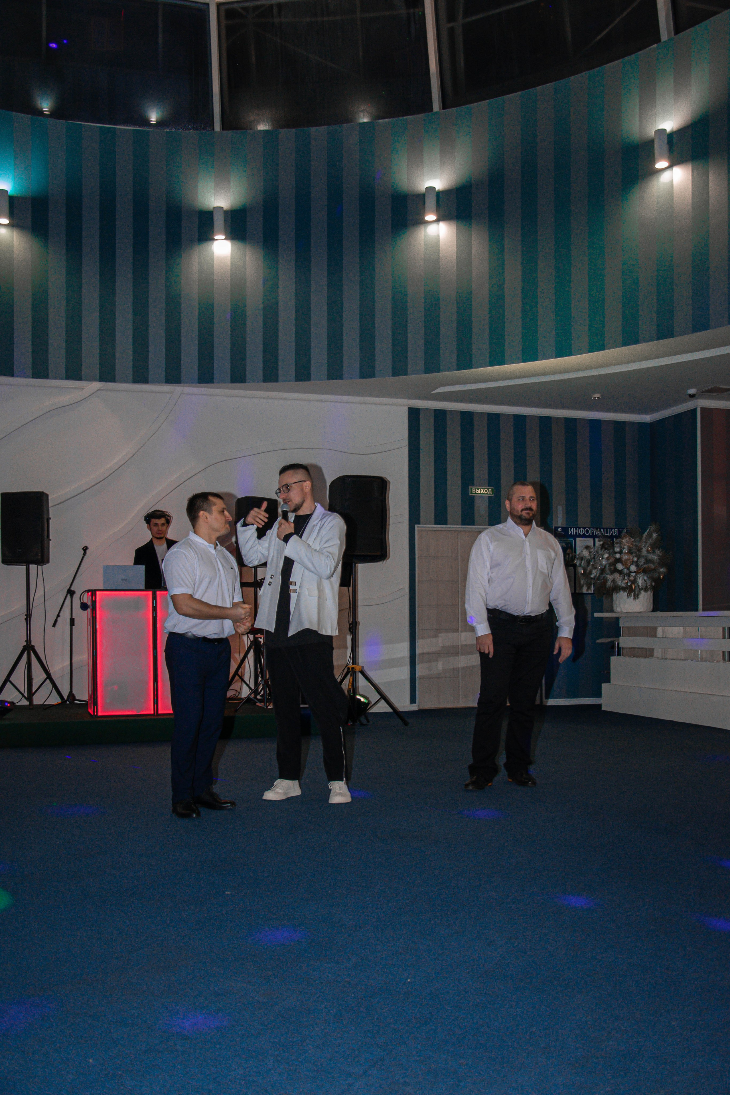 Корпоратив. Женский фотограф в Людиново и Киров