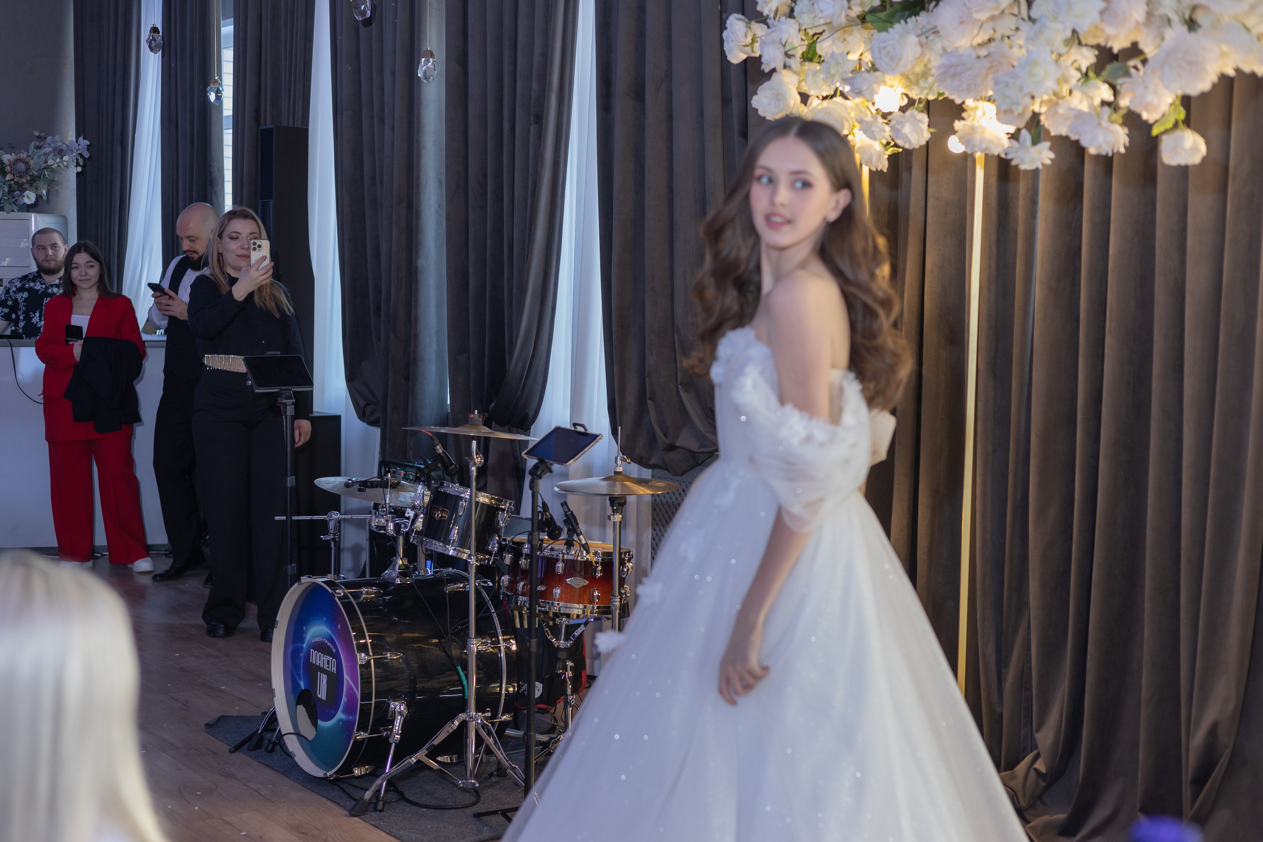 Свадебное чаепитие для молодоженов