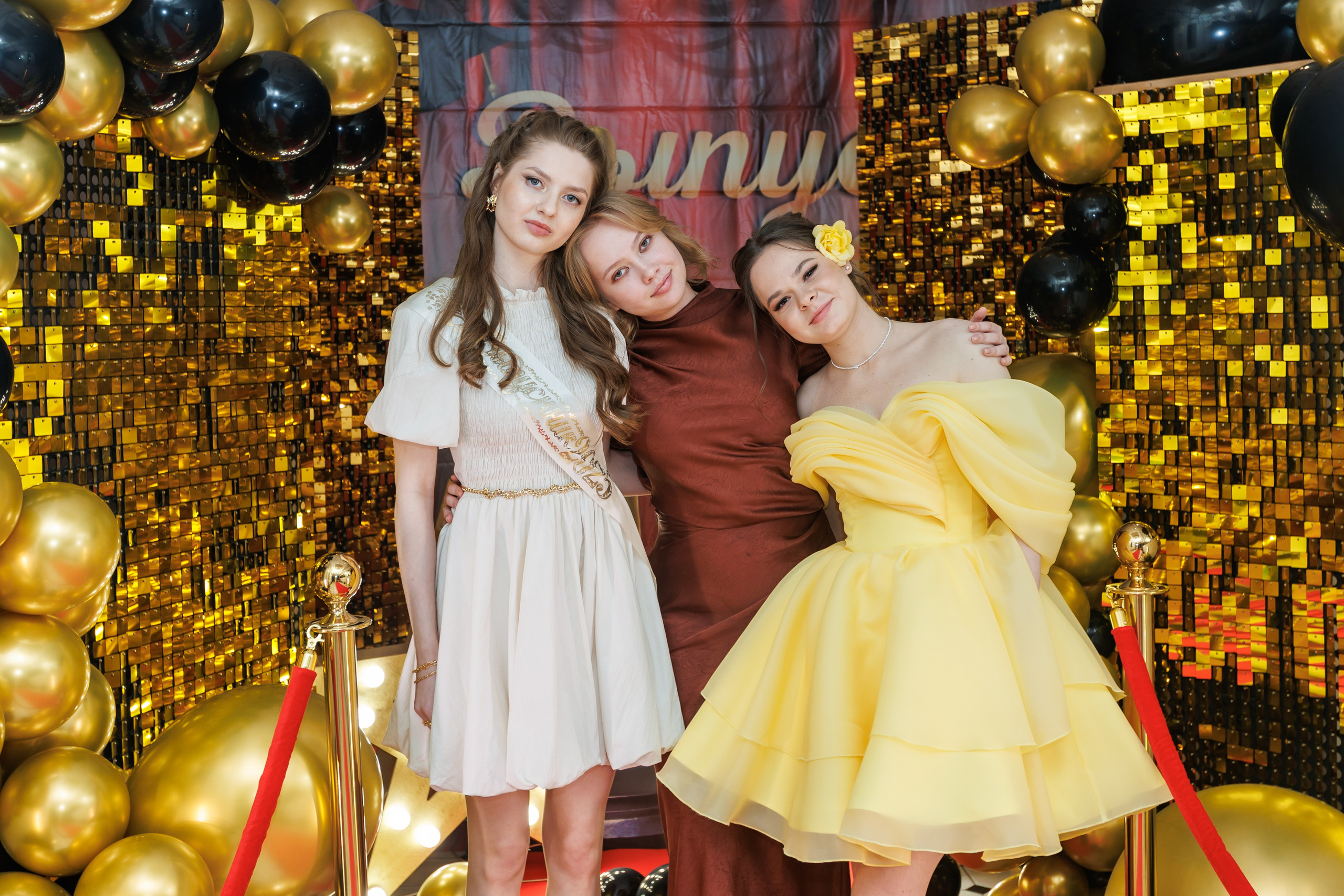 11 класс / Выпускной / ГБОУ № 1503 / г. Москва. Детский и семейный фотограф Мария Киселёва. Москва