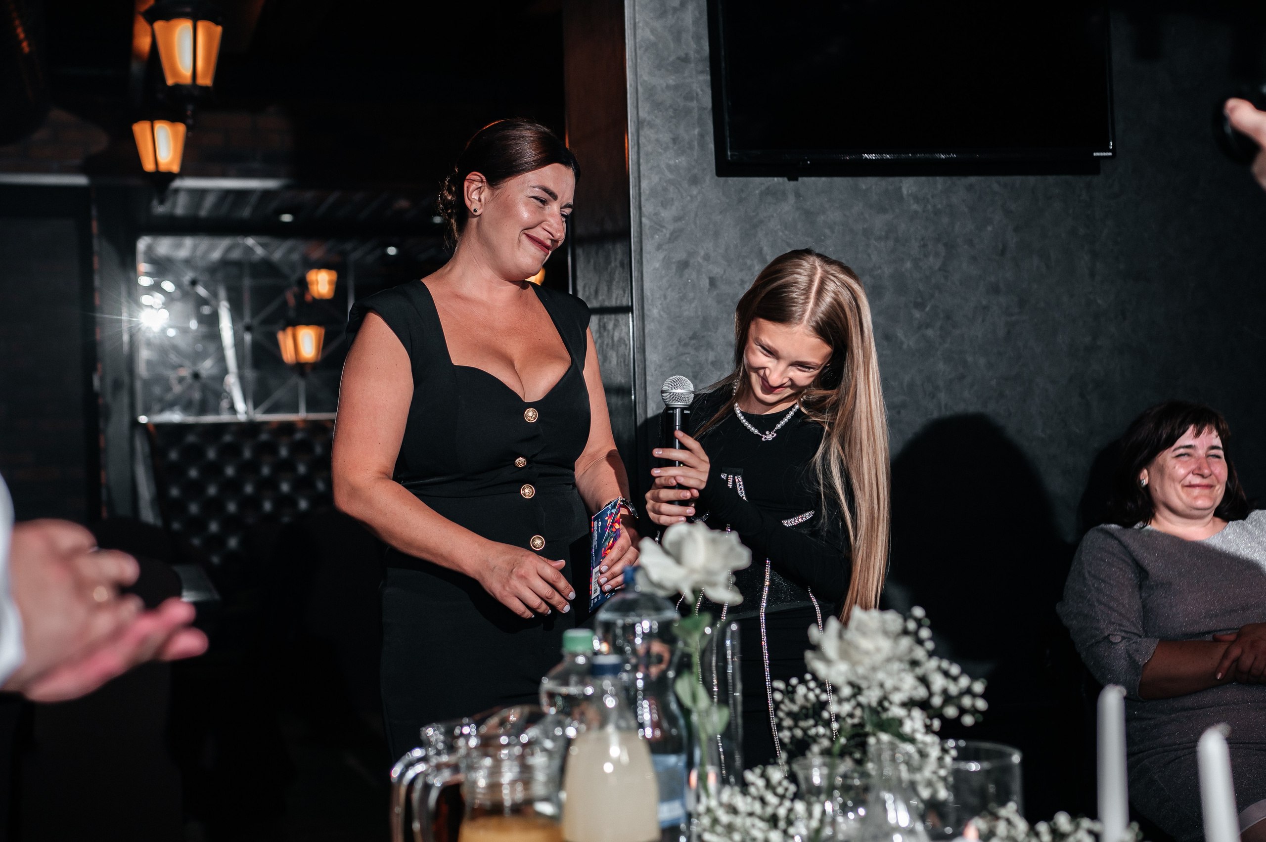 Даниил и Валерия. Черная утка. Полный день. Фотограф Екатерина Бочарникова