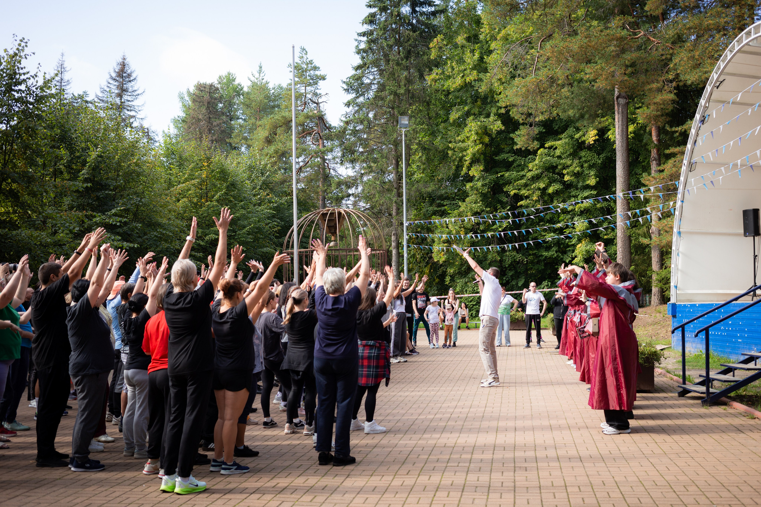 Фотосъемка Форт Боярд в СПБ, репортаж про корпоратив в стиле игры. Портретные фотосессии, контент-съемки, репортаж