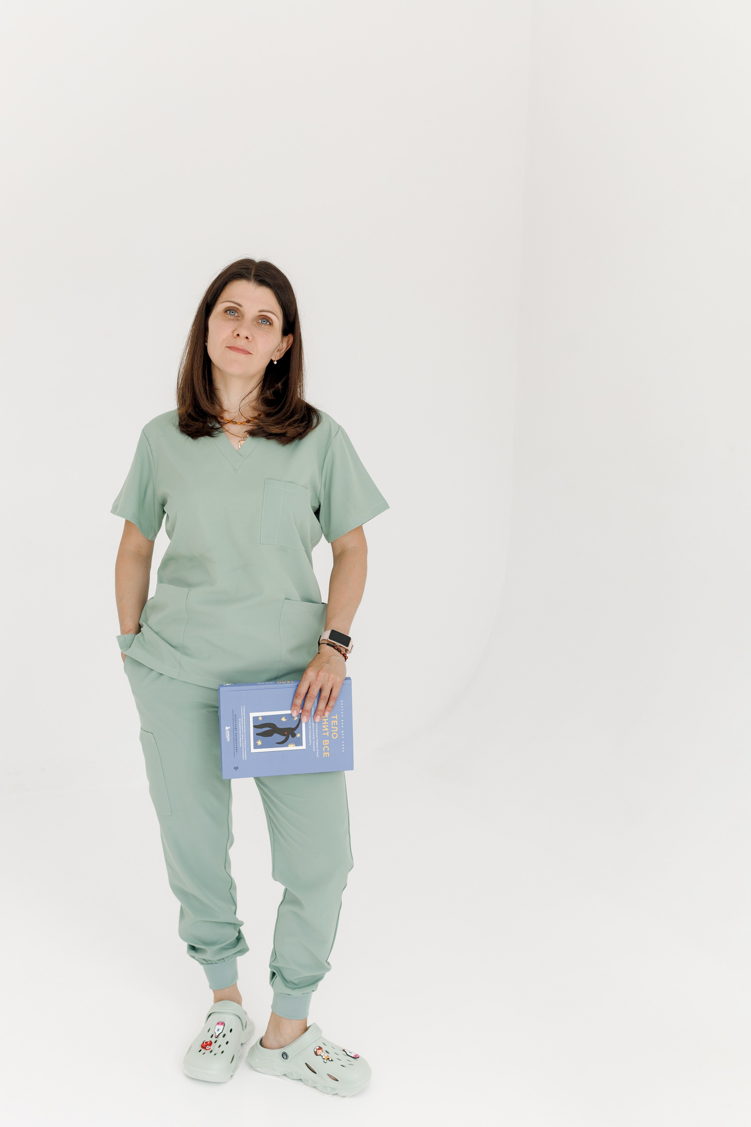 съёмка массажиста в рабочем образе фото для инстаграм контентфотограф анна островская гродно