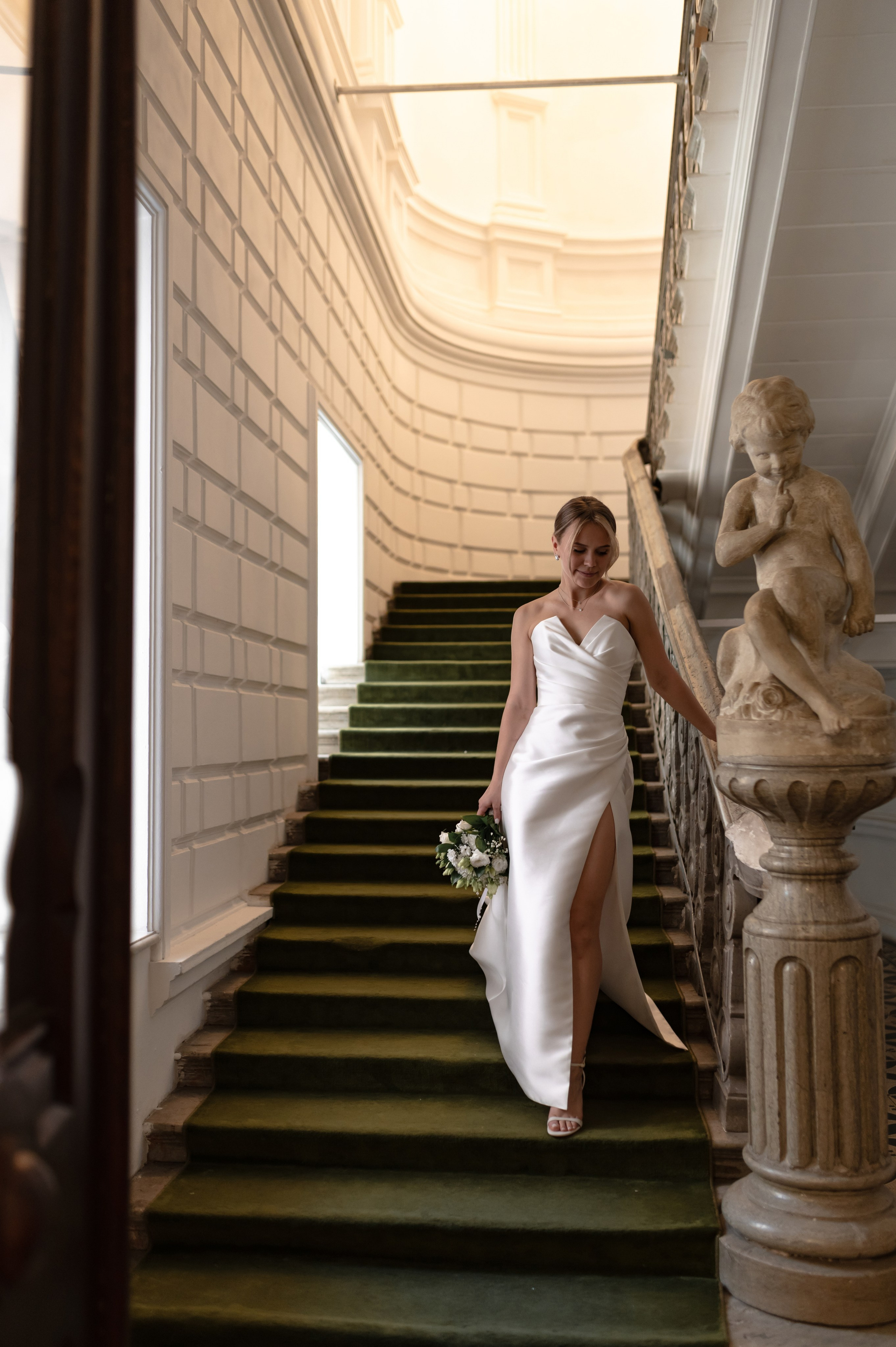 Полина и Егор. Особняк Спиридонова. Свадебный фотограф Москва и Санкт-Петербург. Анастасия Чудина