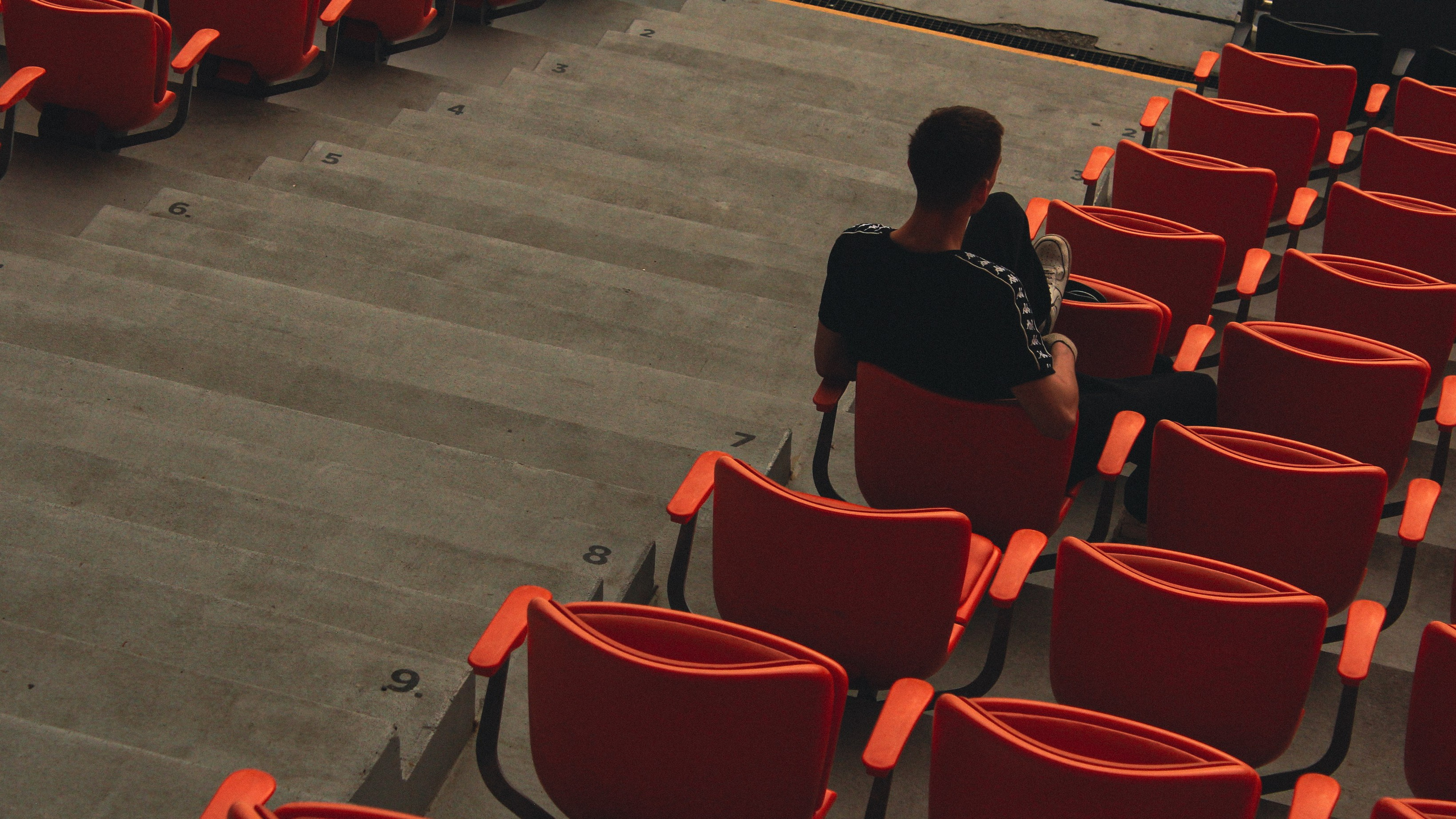 Stadium. Фотограф/дизайнер в Екатеринбурге Хитрый Дмитрий