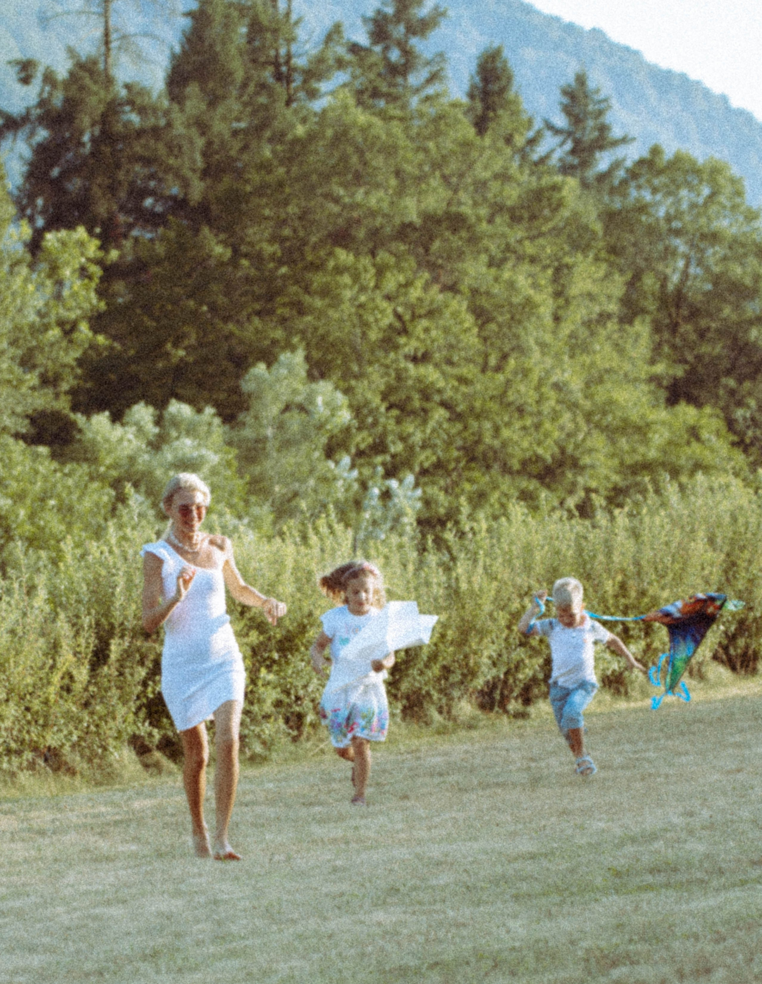 Семейная фотосессия в Сочи и Красной Поляне — заказать семейную фотосессию