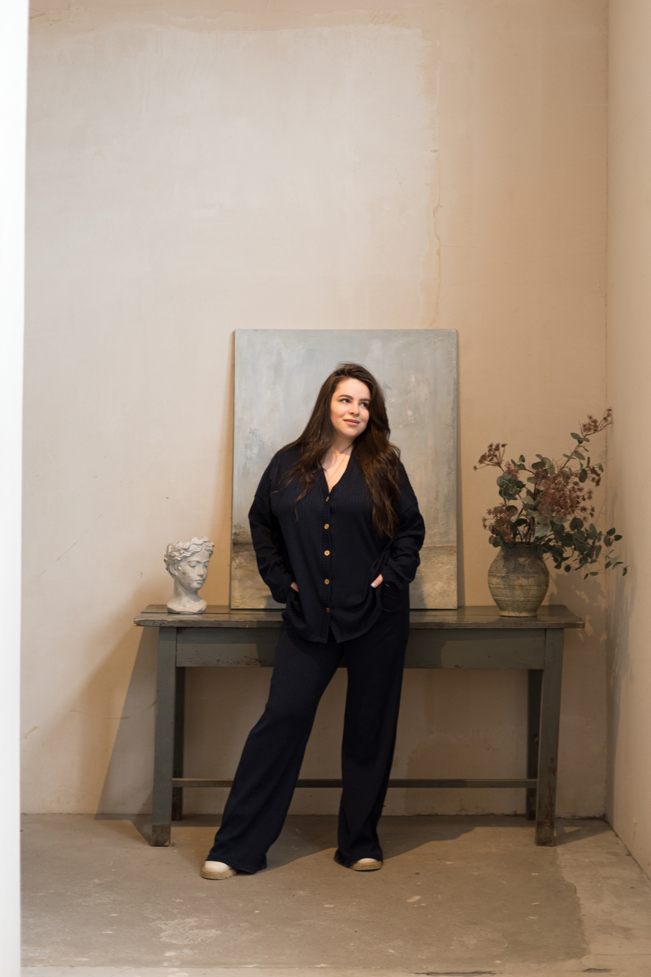 Индивидуальная фотосессия в студии mimika. Детский и контент фотограф Надя Волкова Санкт-Петербург