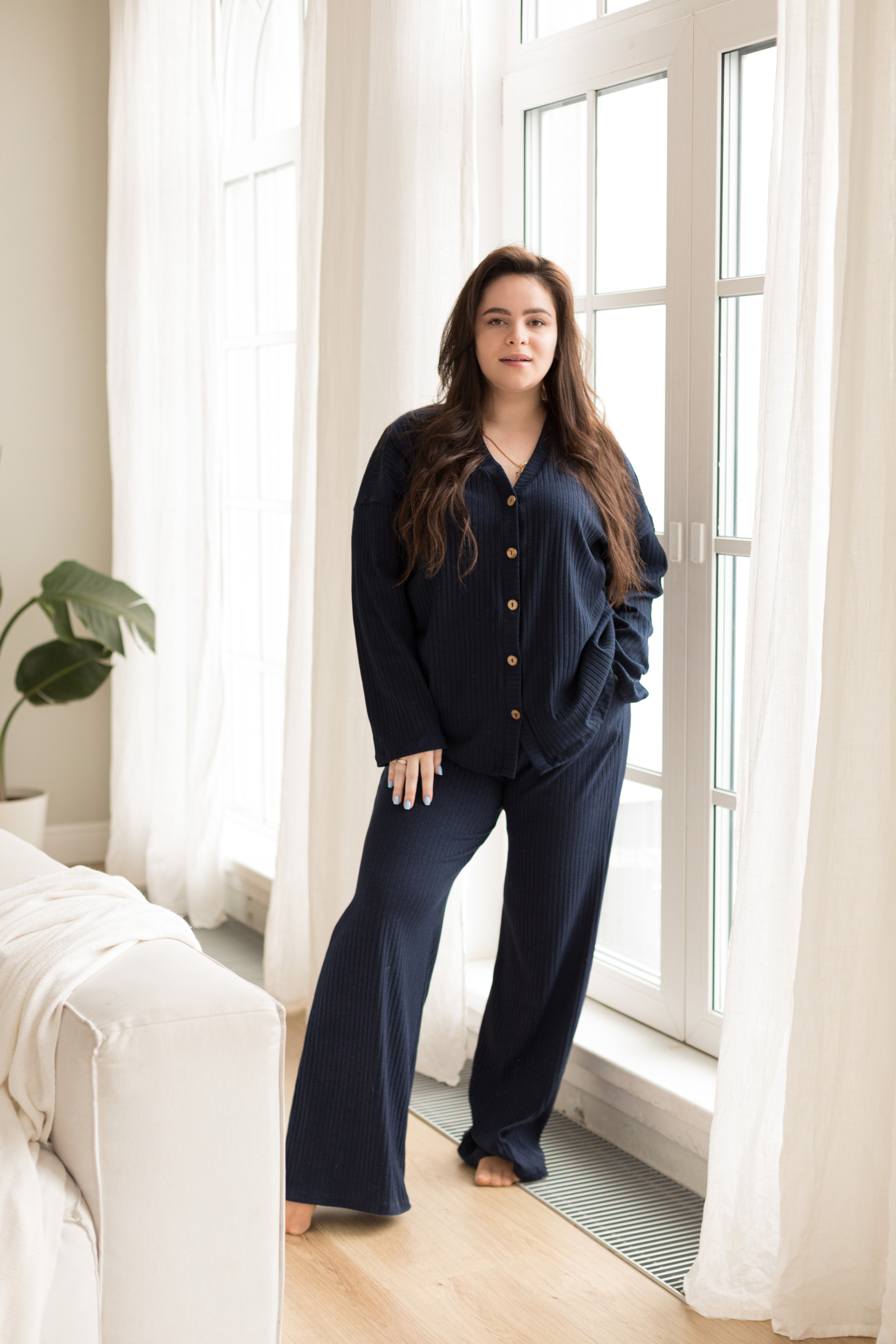 Индивидуальная фотосессия в студии mimika. Детский и контент фотограф Надя Волкова Санкт-Петербург