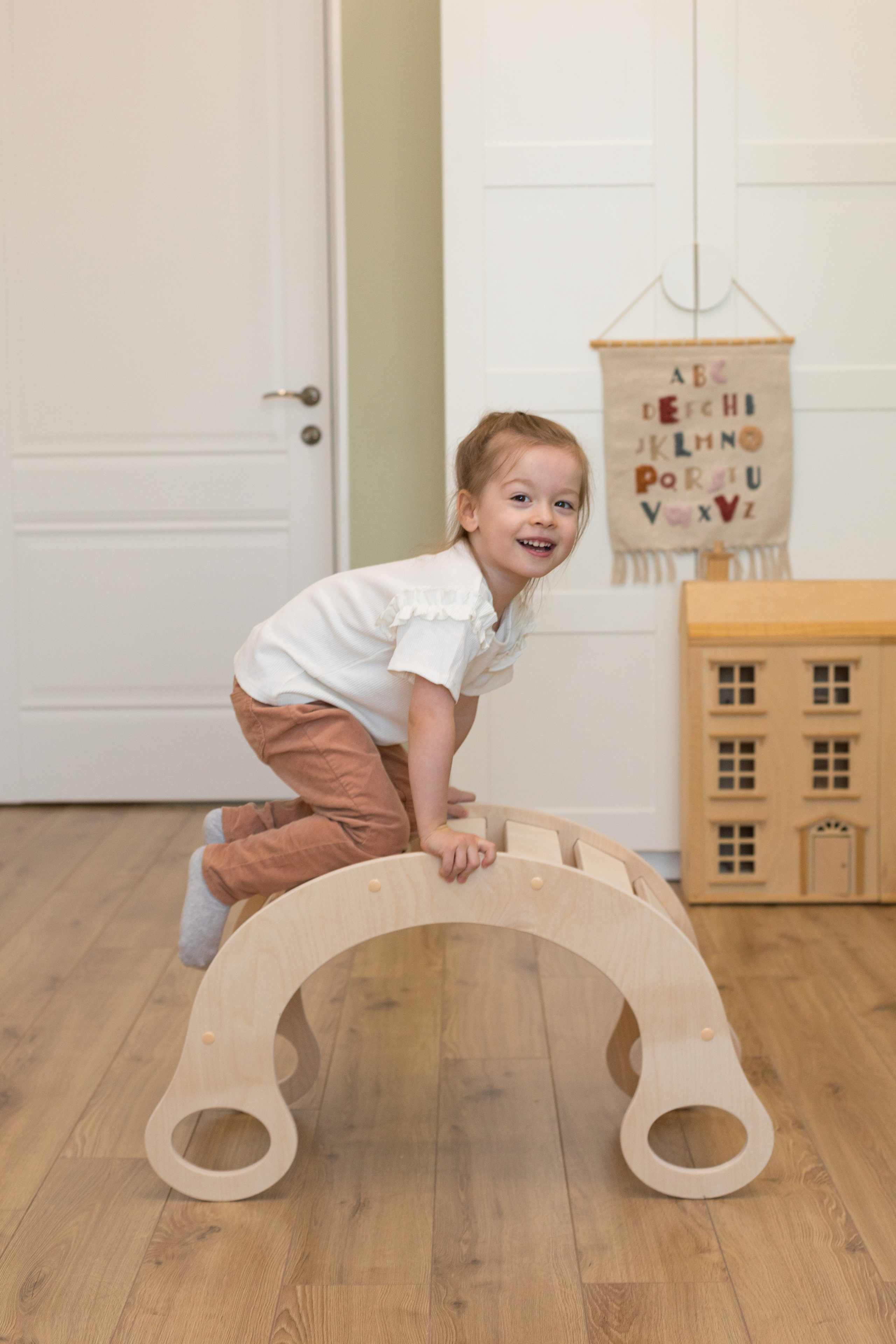 Для бренда Smart Wood Toys. Детский и контент фотограф Надя Волкова Санкт-Петербург