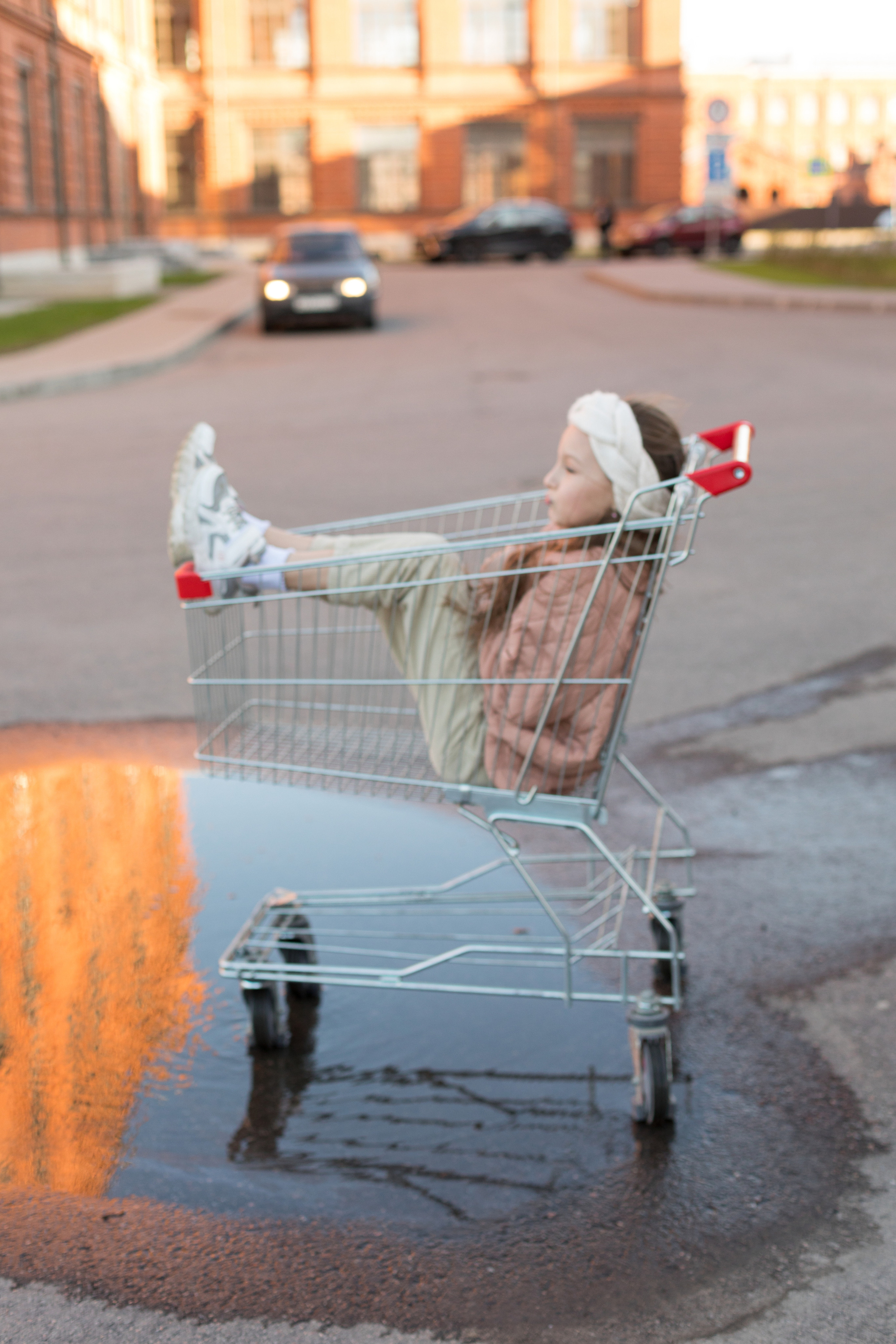 Летняя фотопрогулка мамы и дочки на Васильевском острове. Детский и контент фотограф Надя Волкова Санкт-Петербург