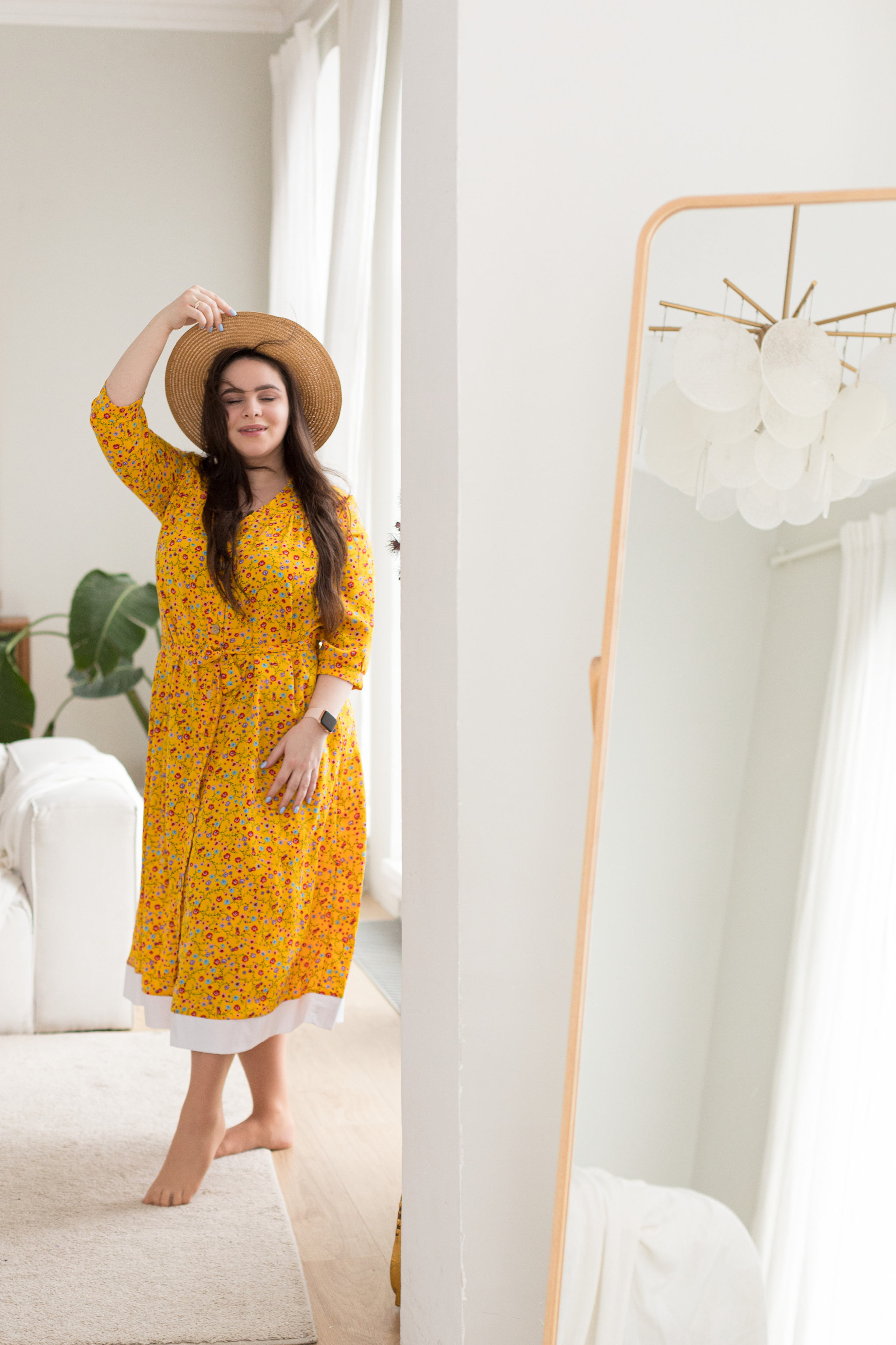 Индивидуальная фотосессия в студии mimika. Детский и контент фотограф Надя Волкова Санкт-Петербург