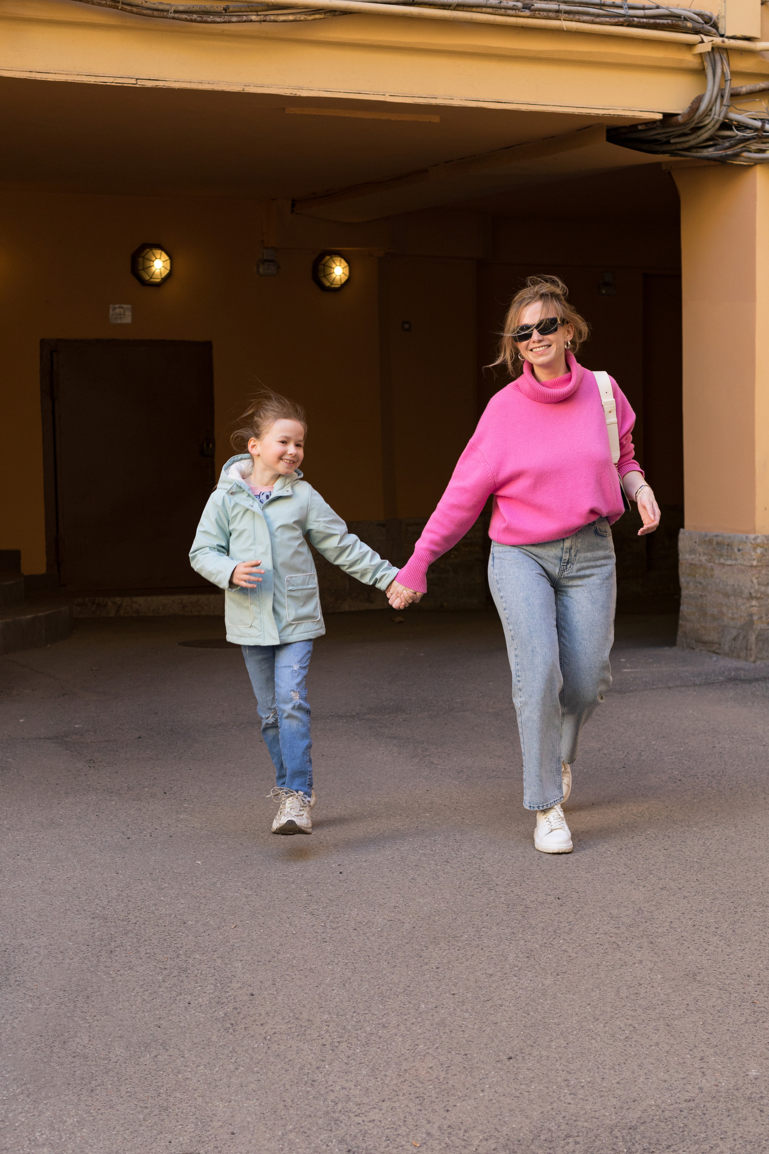 Фотопрогулка мамы и дочки в Михайловском саду. Детский и контент фотограф Надя Волкова Санкт-Петербург