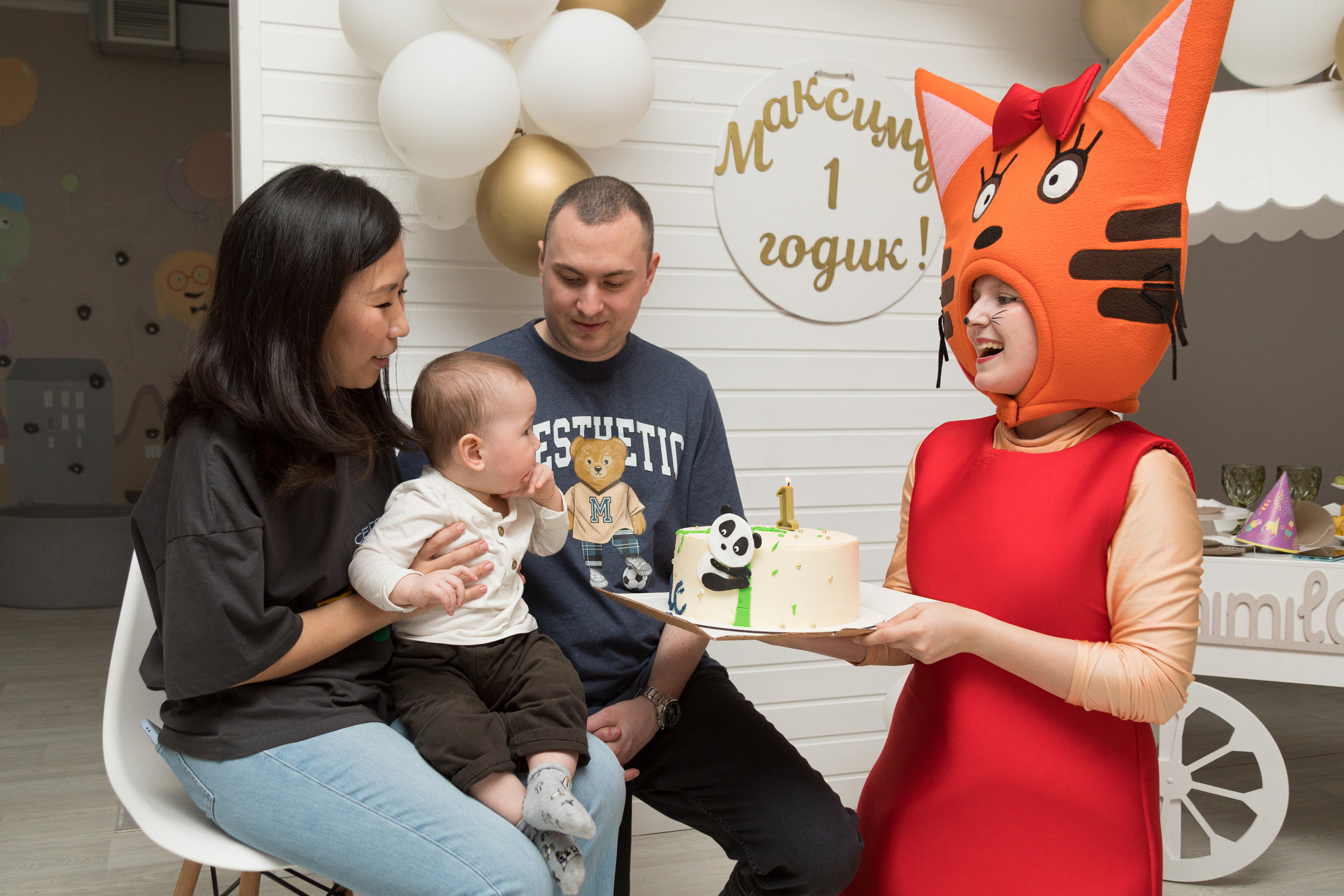 День рождения Максима, 1 годик. Детский и контент фотограф Надя Волкова Санкт-Петербург