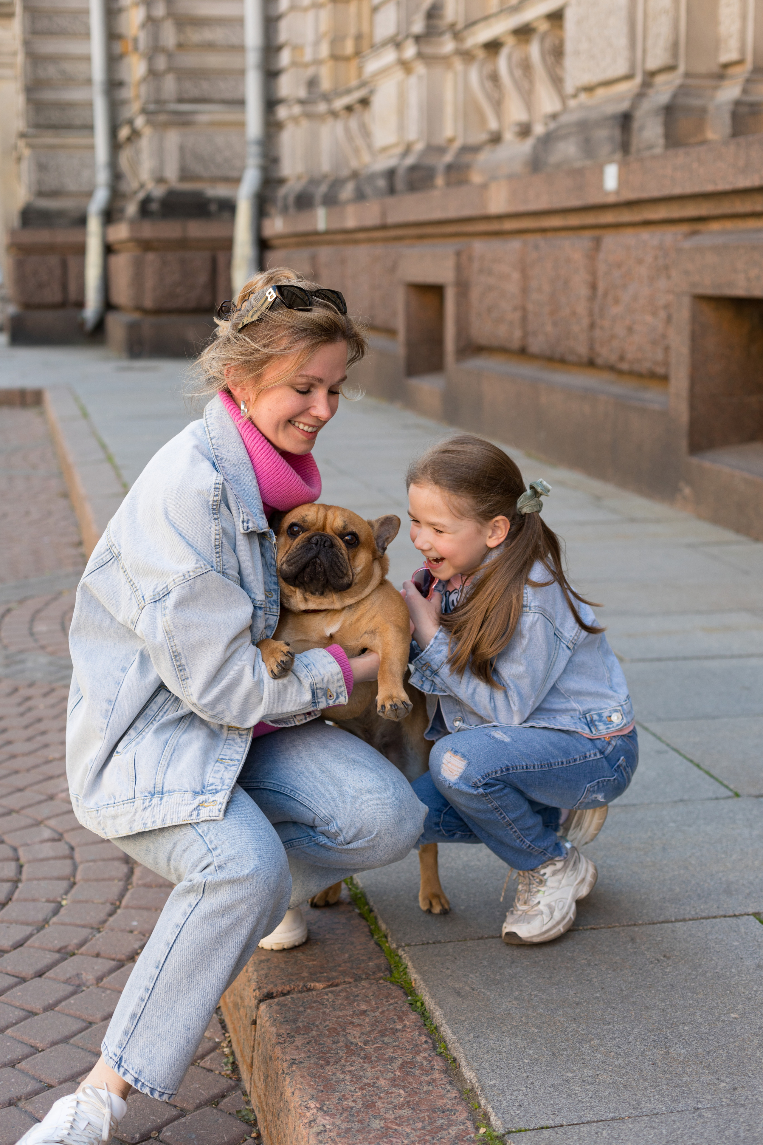 Фотопрогулка мамы и дочки в Михайловском саду. Детский и контент фотограф Надя Волкова Санкт-Петербург