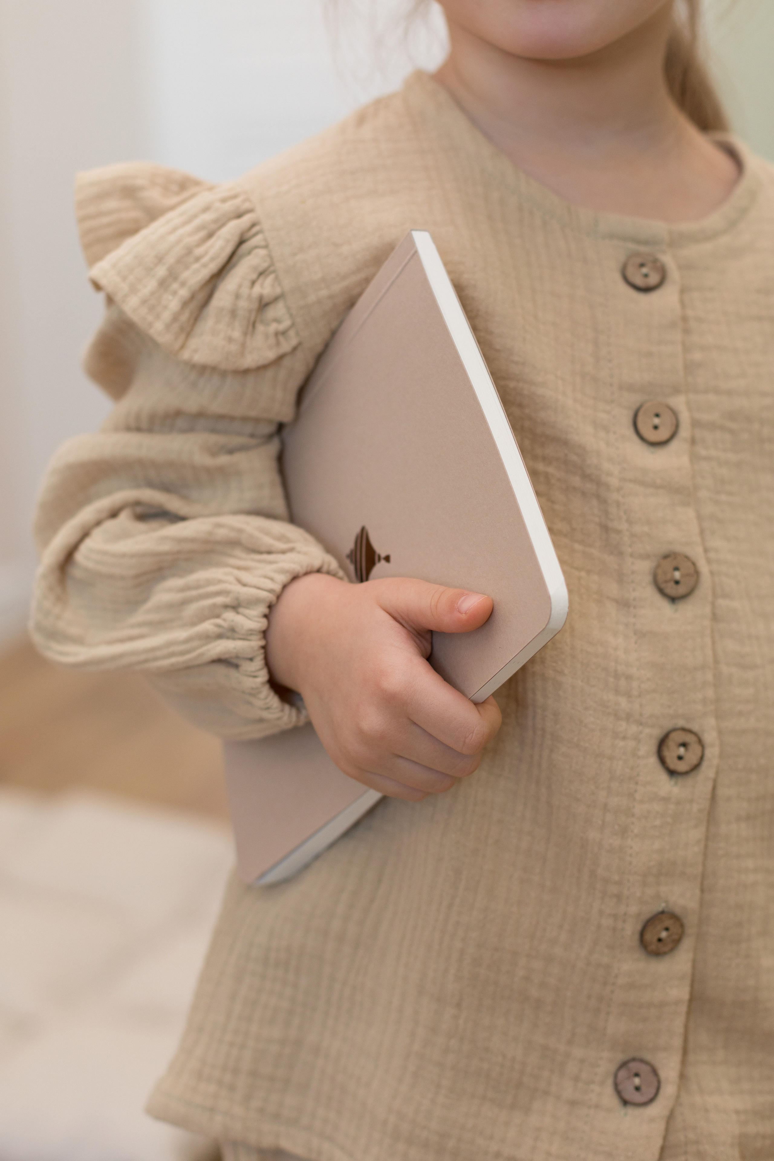 Для детского бренда beige. Детский и контент фотограф Надя Волкова Санкт-Петербург