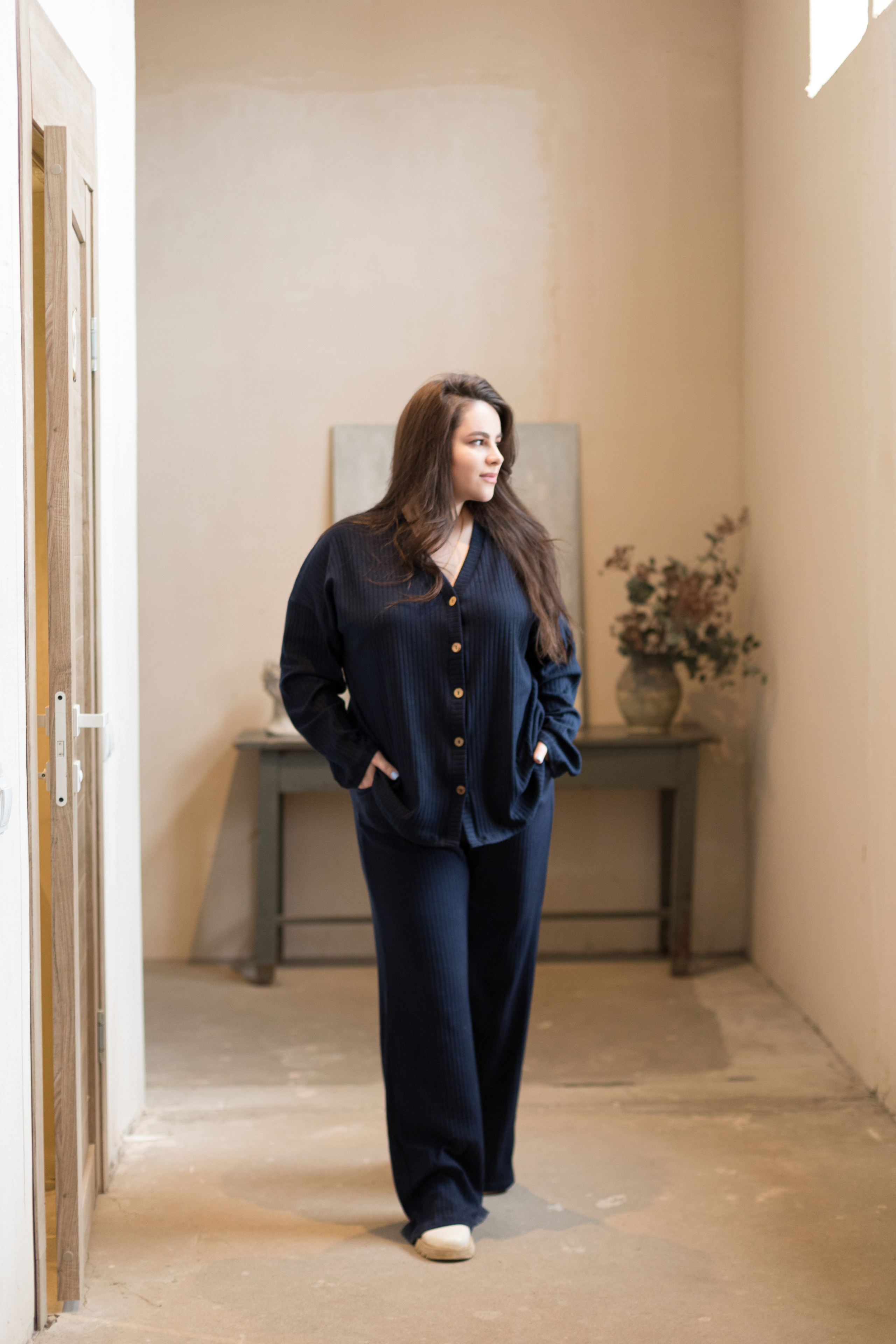 Индивидуальная фотосессия в студии mimika. Детский и контент фотограф Надя Волкова Санкт-Петербург