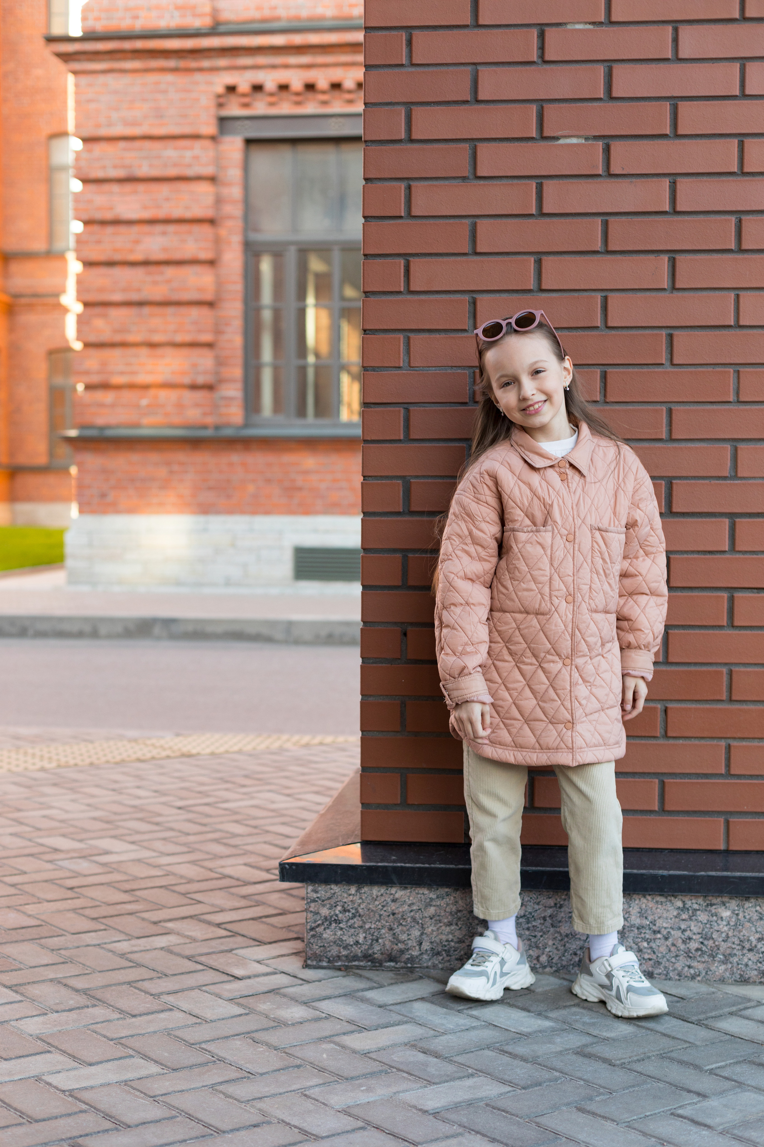 Летняя фотопрогулка мамы и дочки на Васильевском острове. Детский и контент фотограф Надя Волкова Санкт-Петербург