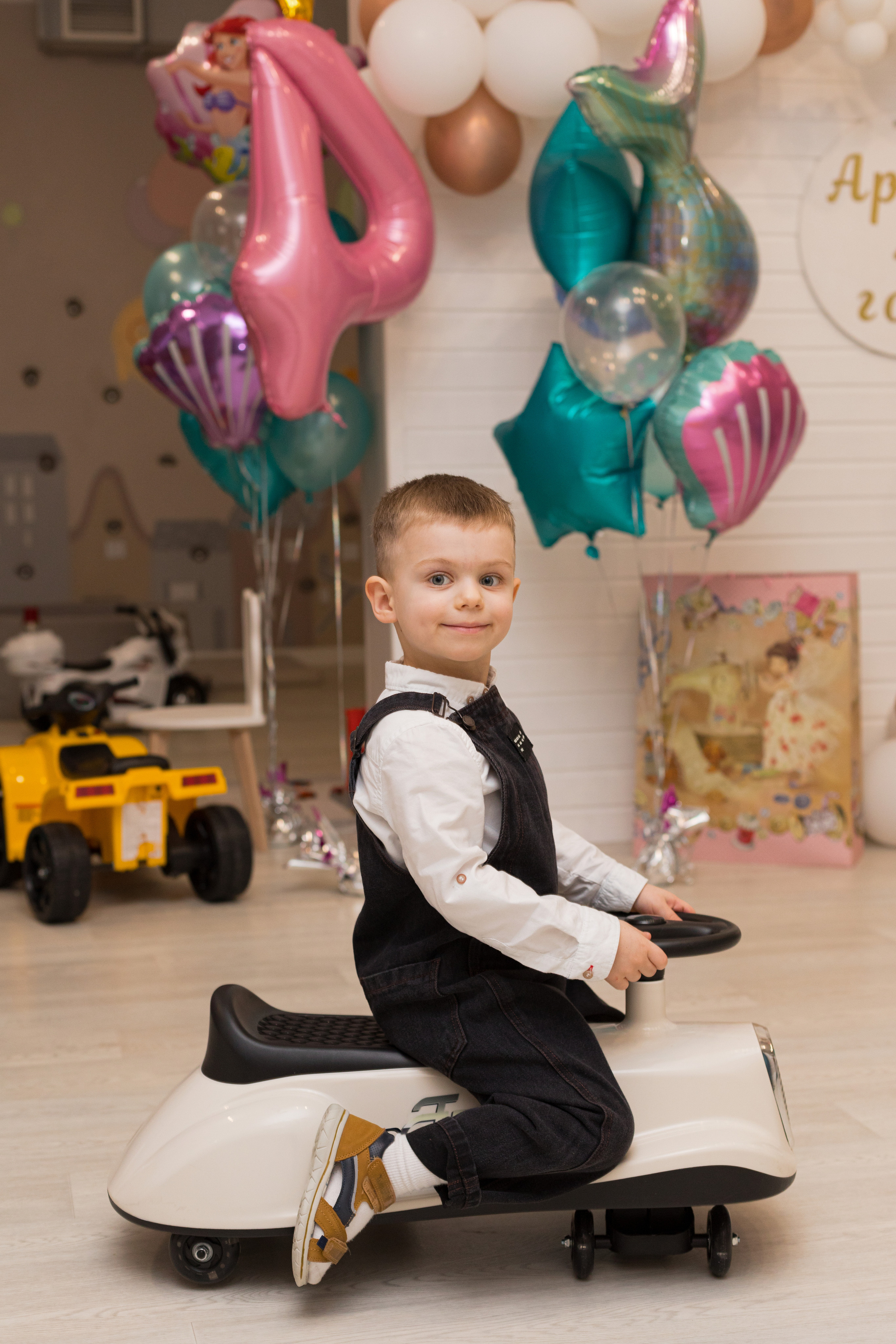 День рождения Арины, 4 года. Детский и контент фотограф Надя Волкова Санкт-Петербург