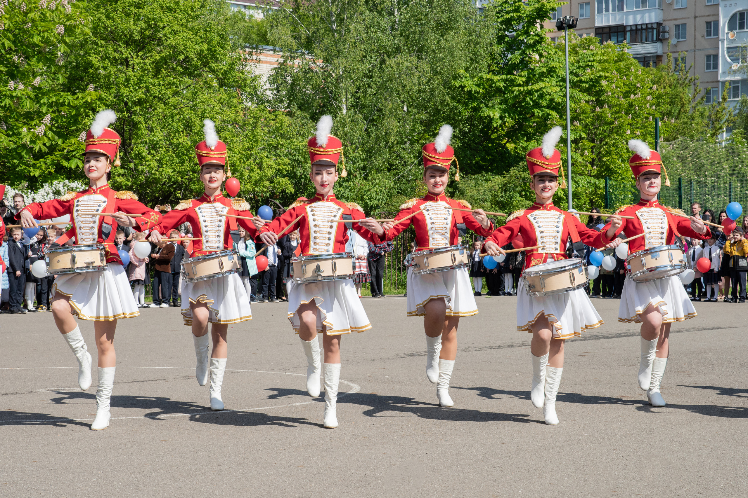 Последний звонок 11б. Свадебный и семейный фотограф в Ставрополе Евгения Кузьмичева