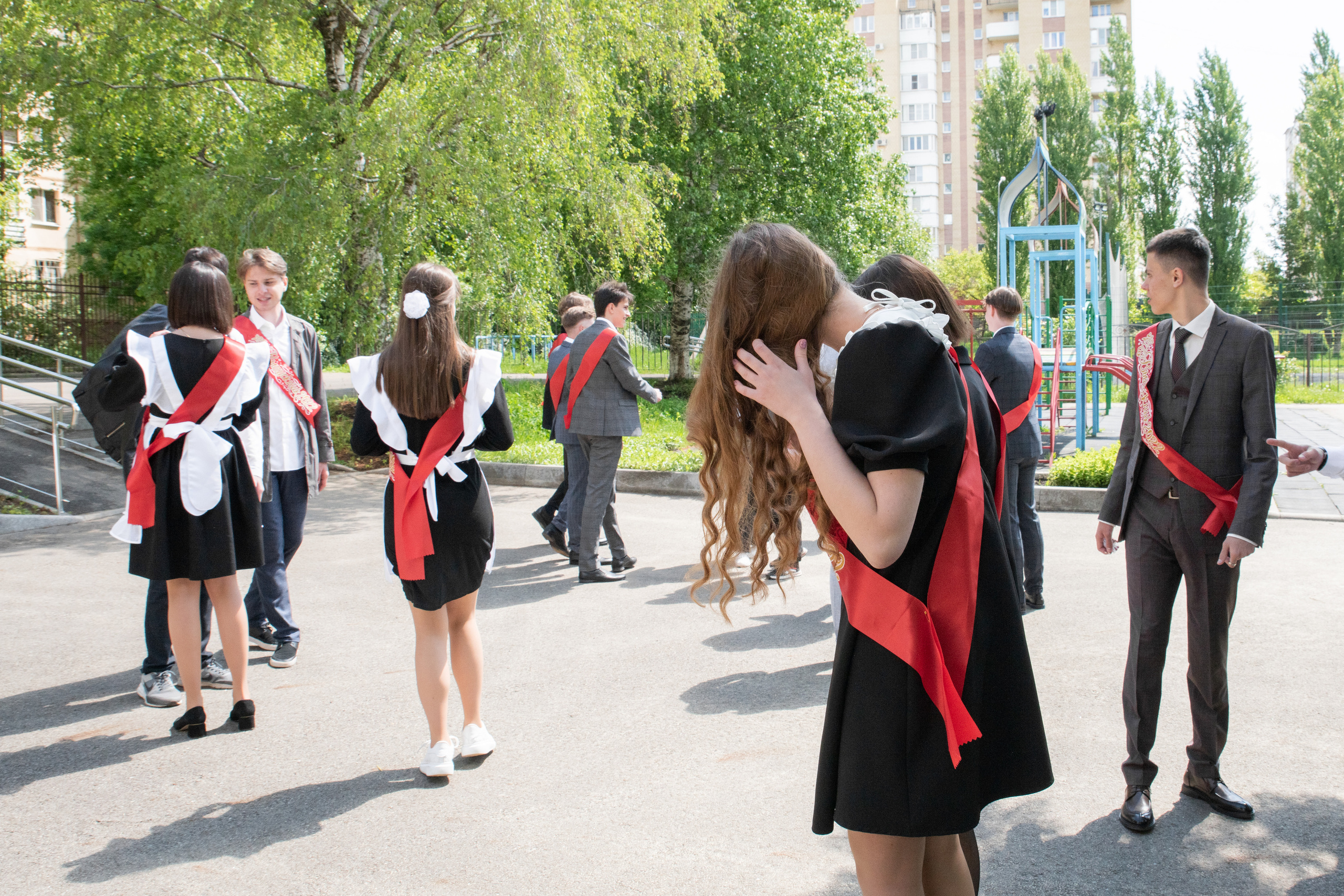 Последний звонок 11б. Свадебный и семейный фотограф в Ставрополе Евгения Кузьмичева