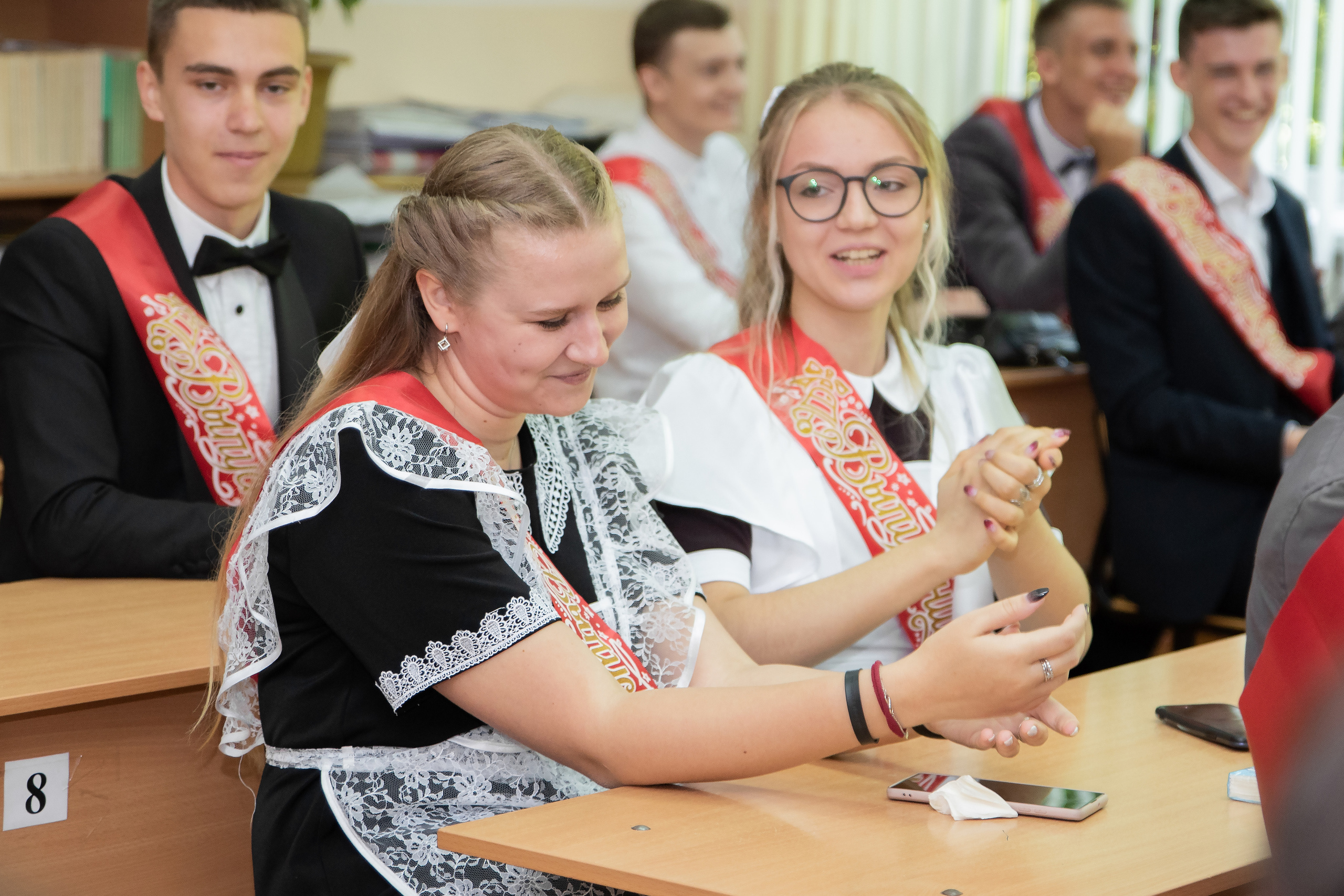 Последний звонок 11б. Свадебный и семейный фотограф в Ставрополе Евгения Кузьмичева