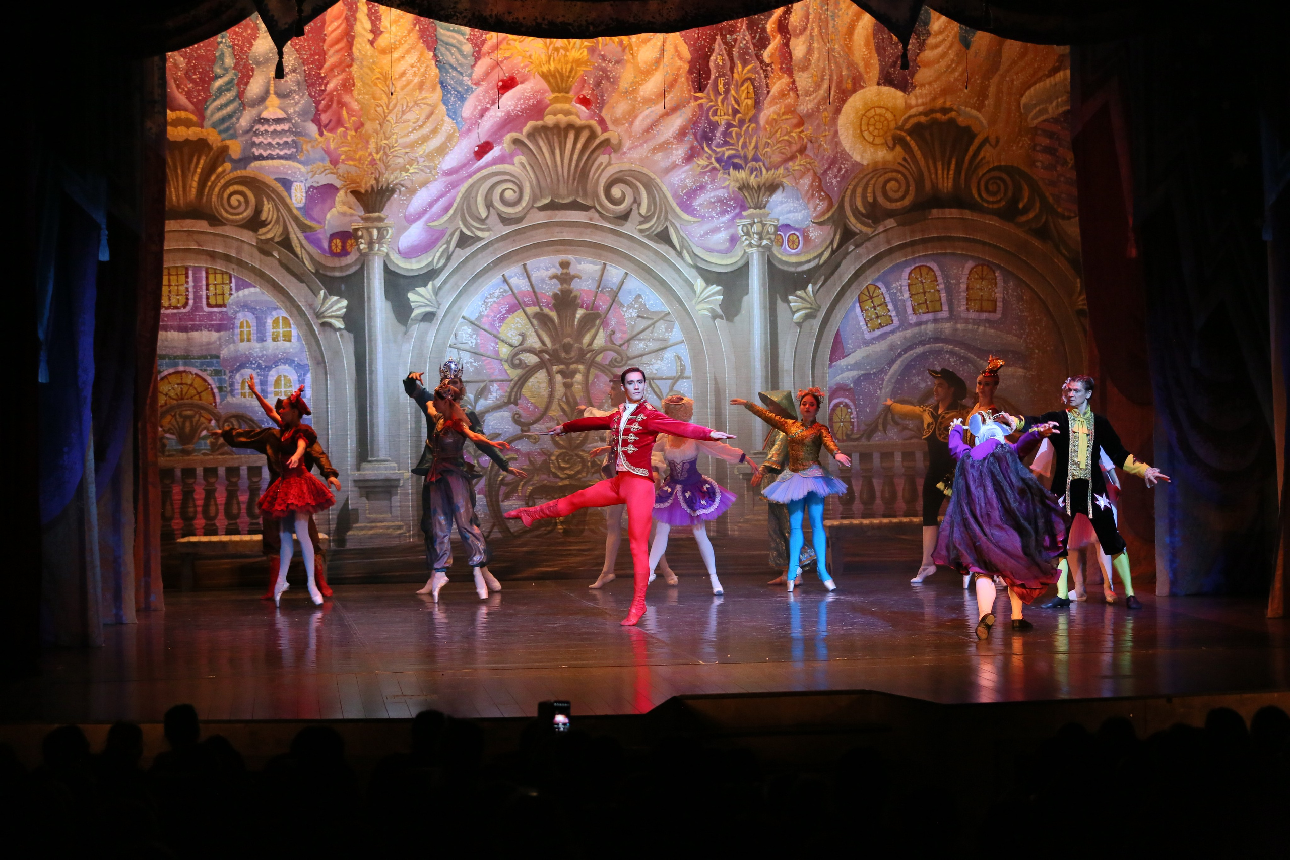 Репортажная съемка. Фотограф для вас и вашего бизнеса в Москве Альбина Никифоров