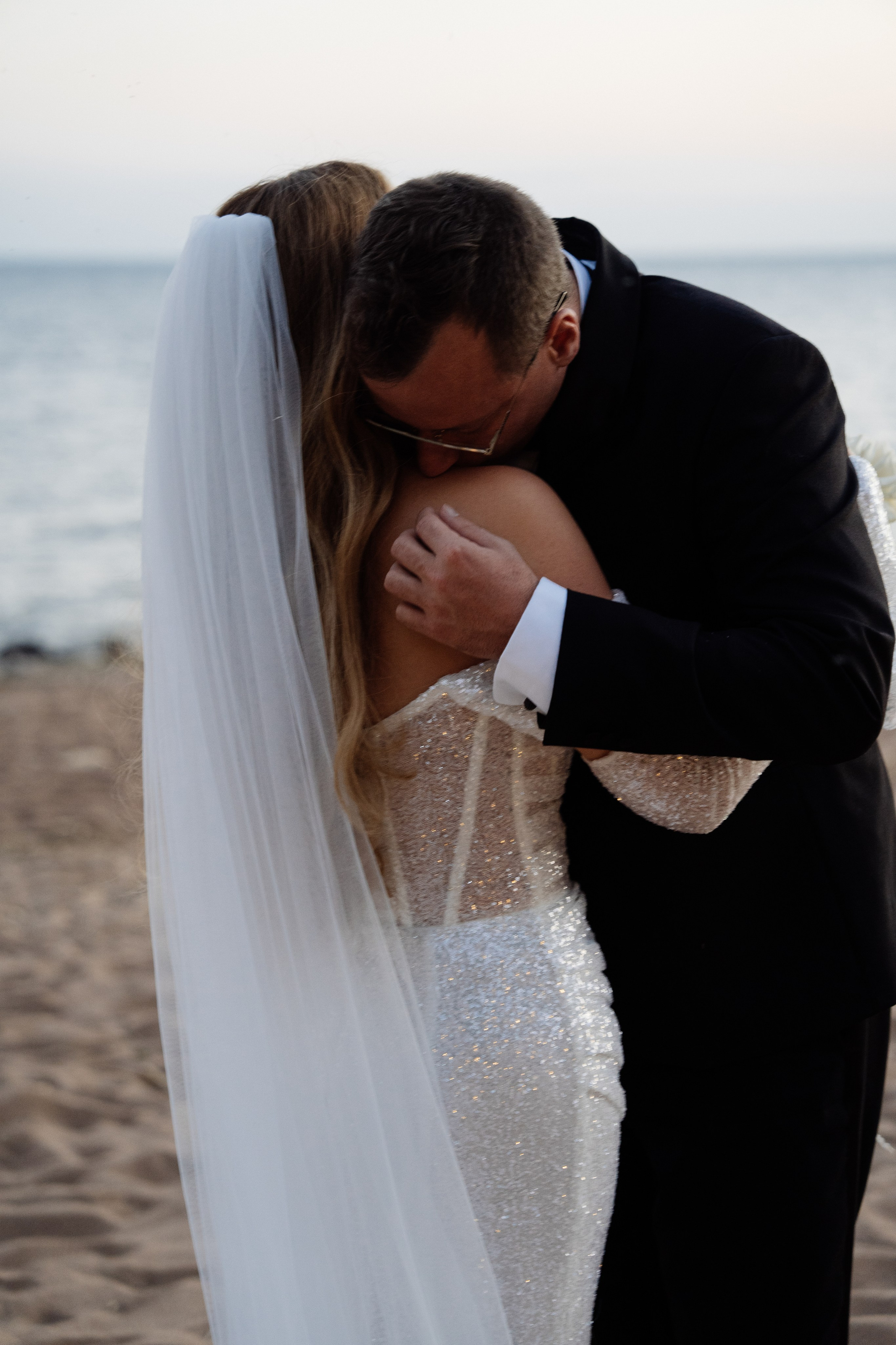 Свадьба в русской рыбалке. Свадебный фотограф организатор в Санкт-Петербурге Ассоль Опарина