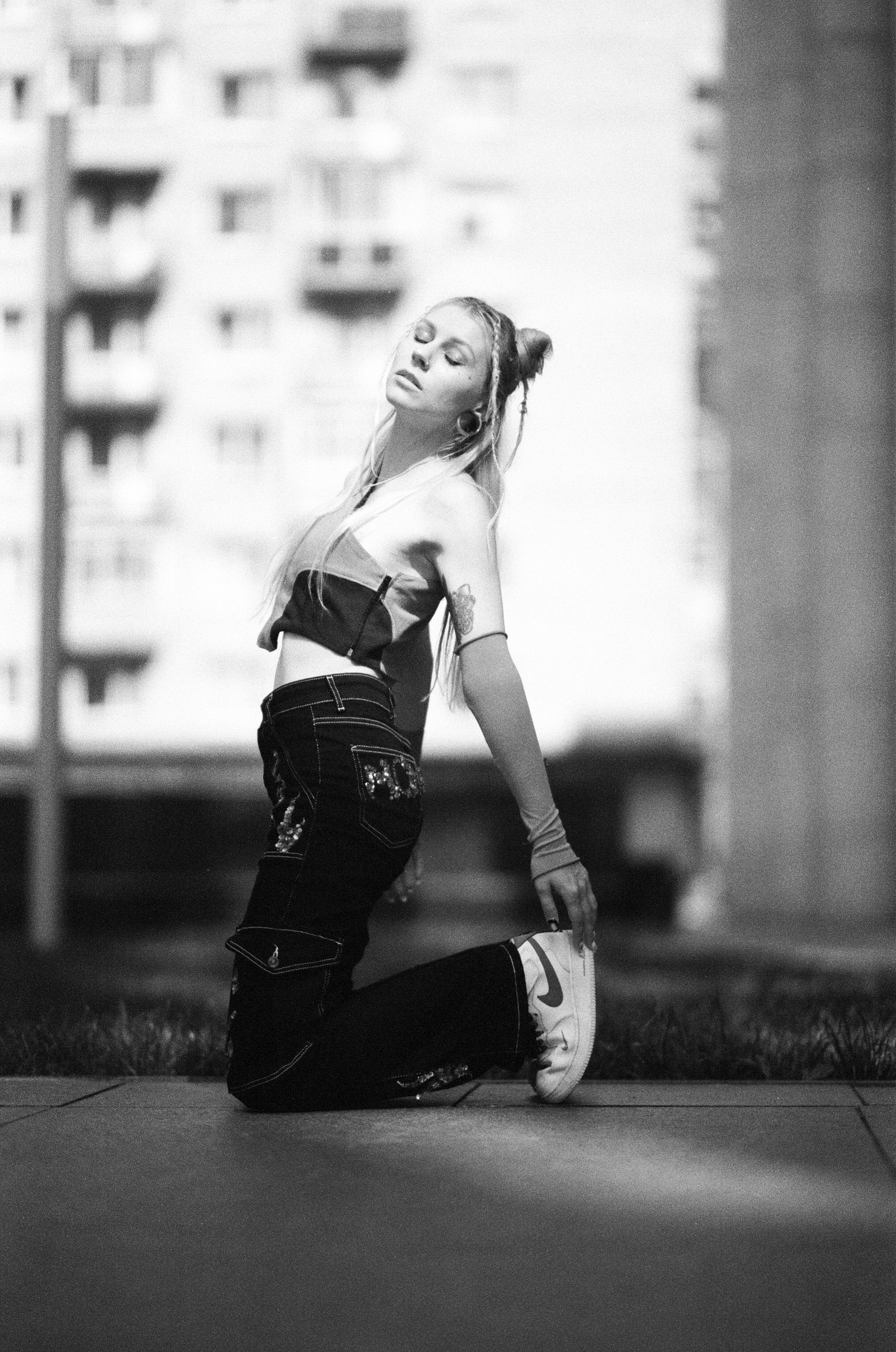 Shanghai GP3 100 Canon EOS 30 + Sigma AF 85mm f/1.4 DG HSM Art