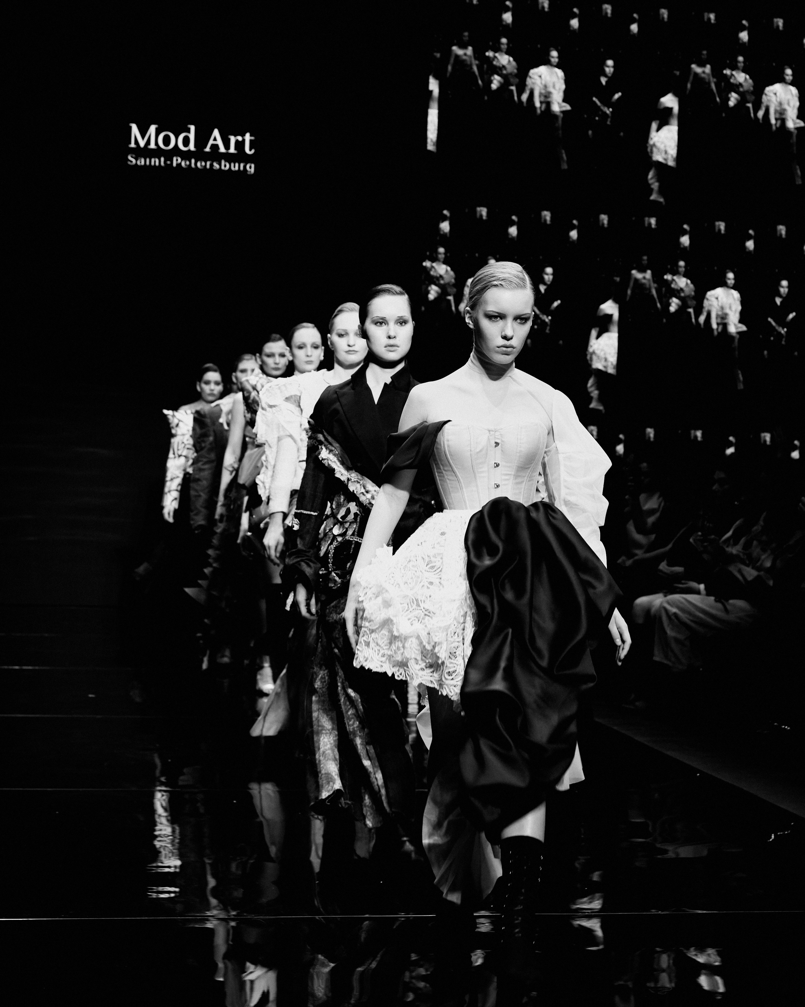 ST. PETERSBURG FASHION WEEK'2026 SPRING. VERONIKA TIKHOMIROVA | PHOTOGRAPHER