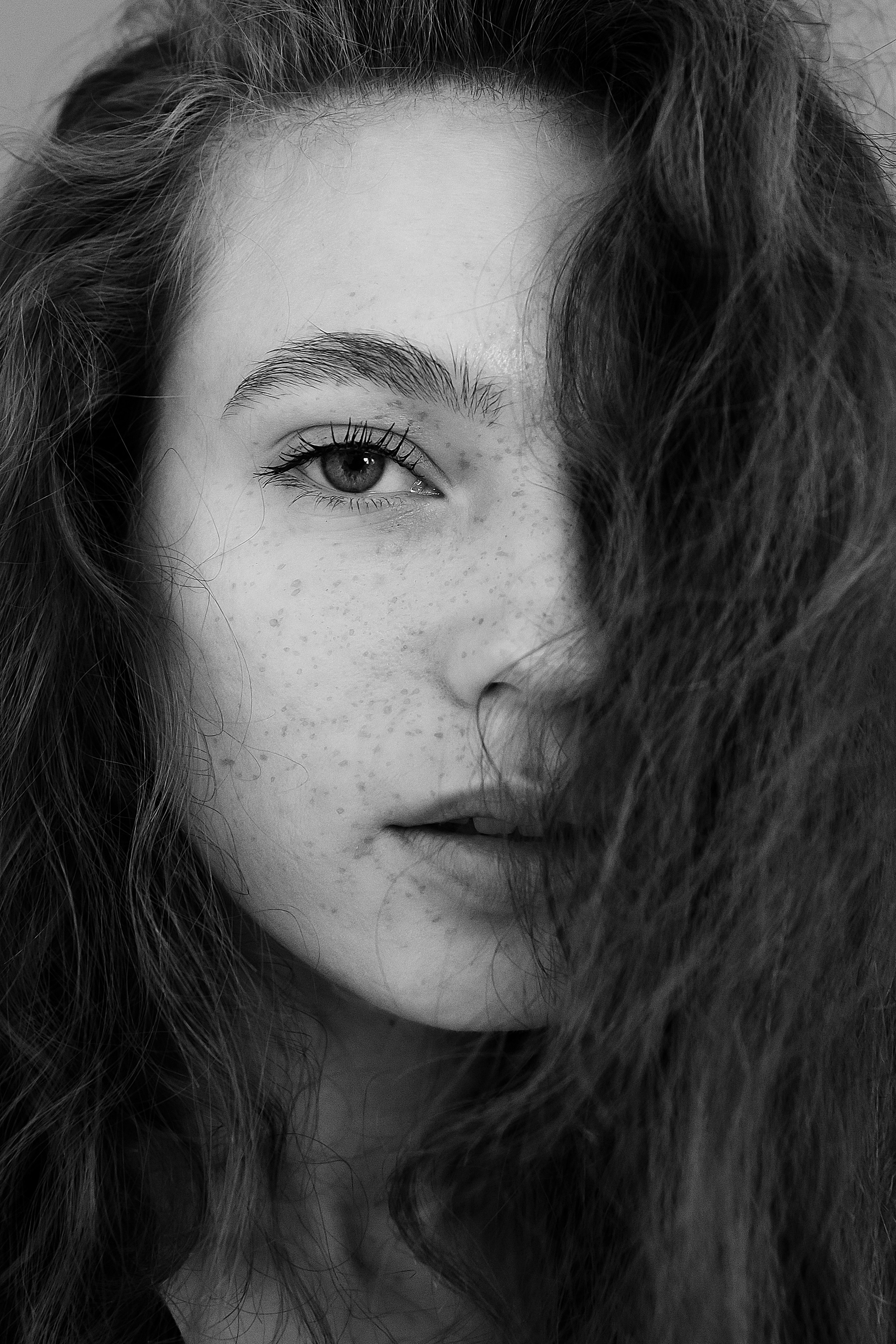 Влюбиться в глаза. Фотограф в Белгороде Анастасия Веленгурская