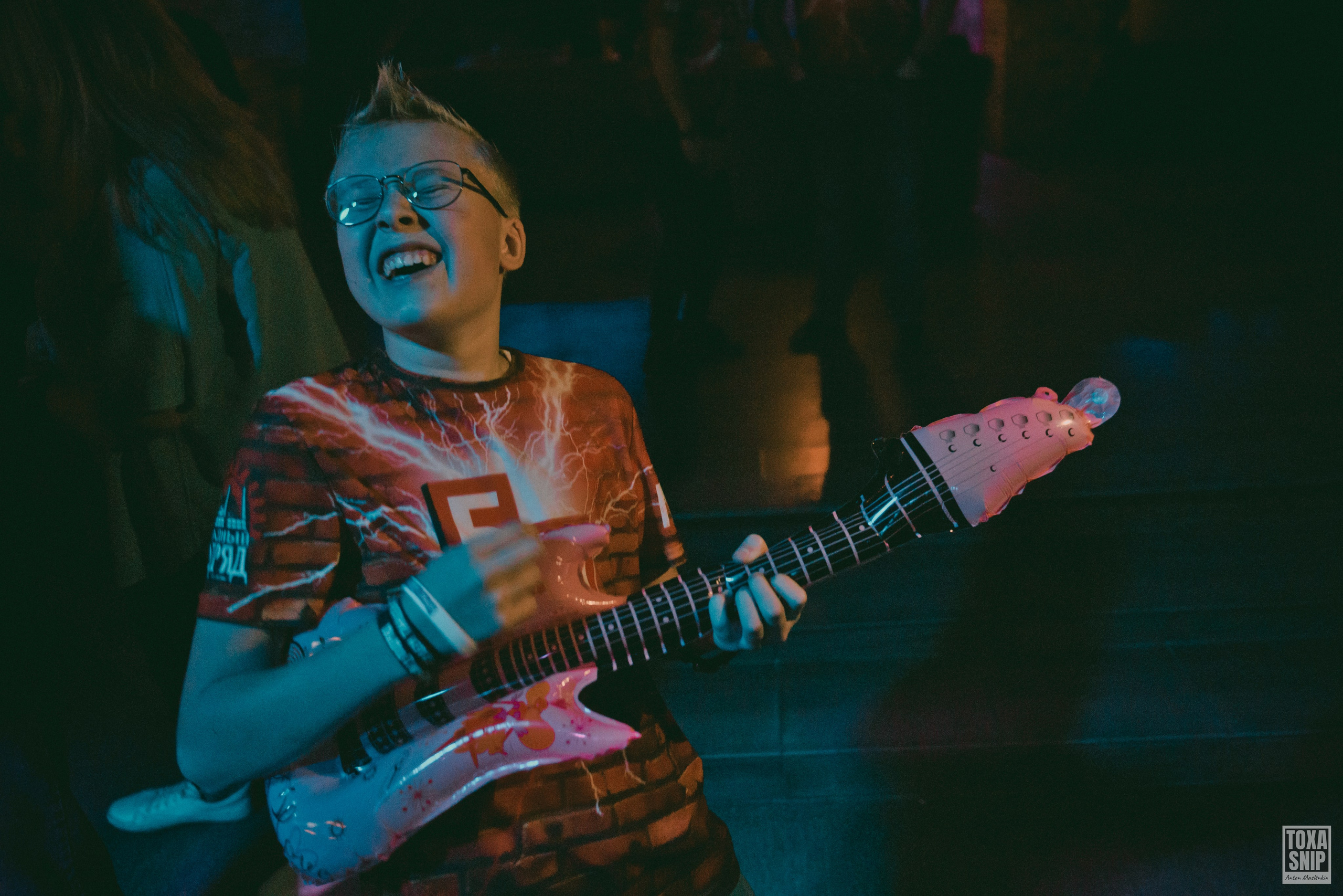 Бригадный подряд (03.10.2025). Toxasnip Photo | Anton Maslenkin