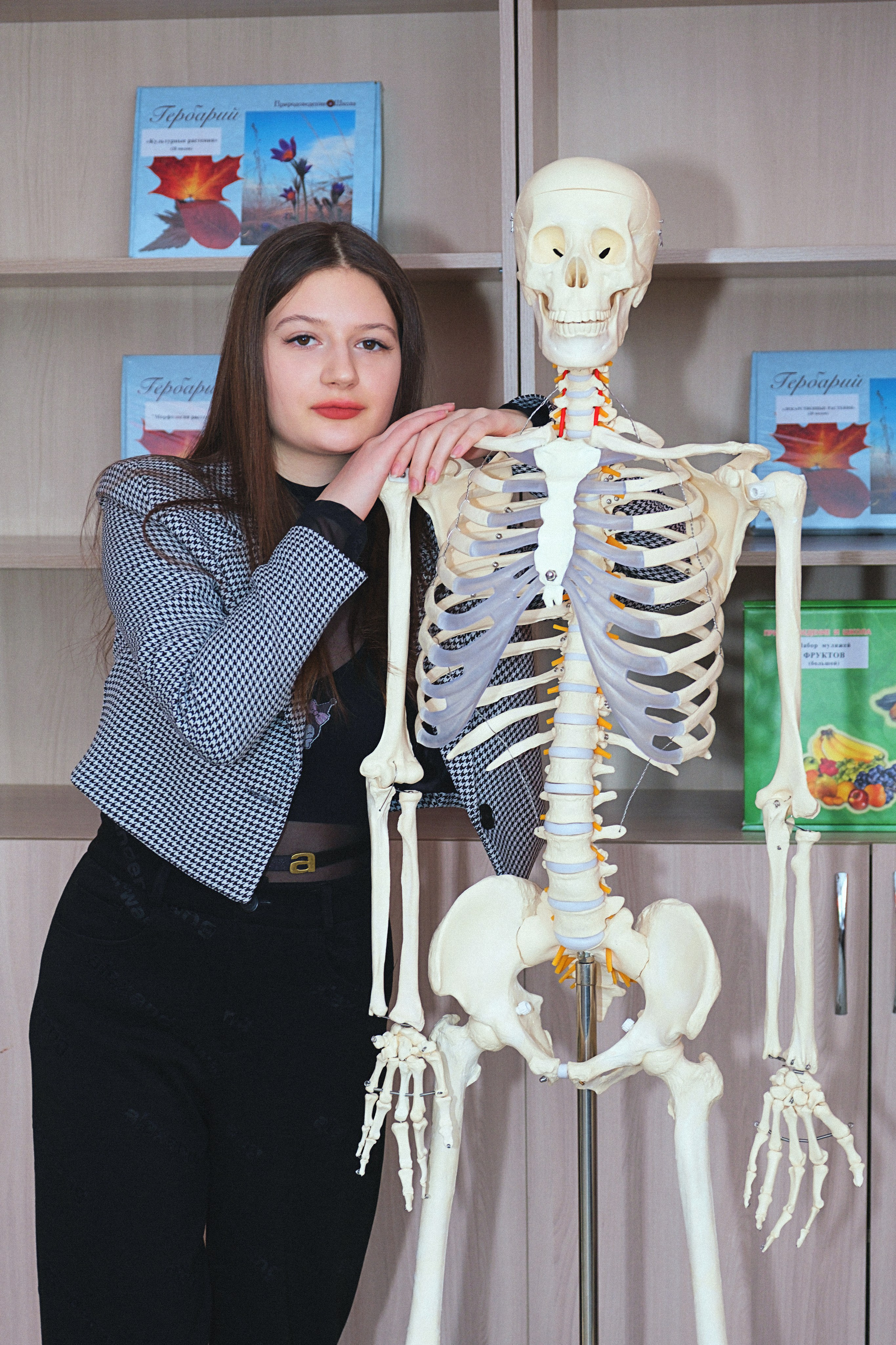 Выпускной альбом 2024. Фотограф и видеограф в Омск/Москва Сащенко Лера