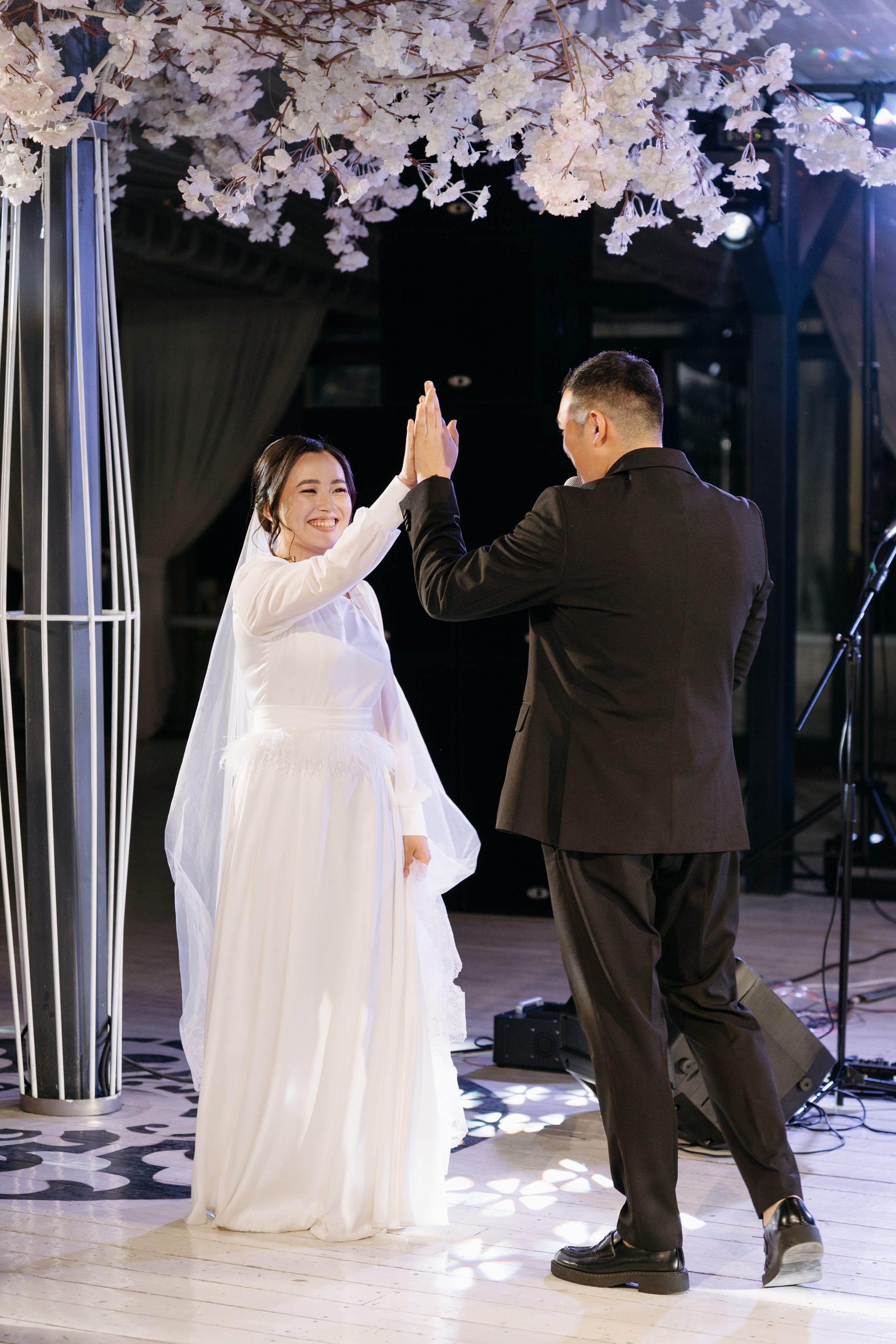 ФОТОГАЛЕРЕЯ. Ведущий мероприятии в Астане Акылбеков Алмас