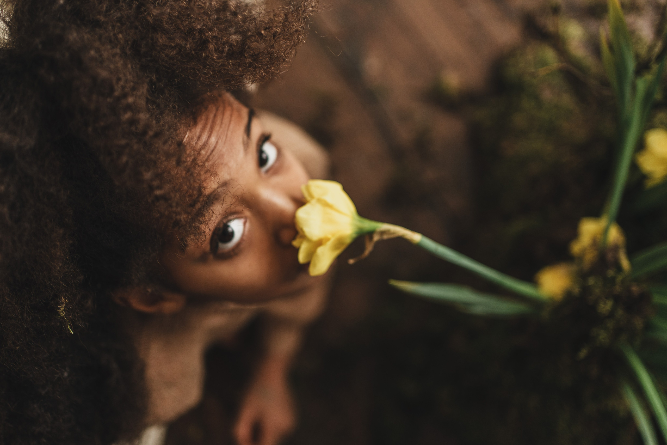 Девочки в мимозе. Семейный и детский фотограф и видеограф в Москве, Серпухове и Тарусе Валерия Сорокина