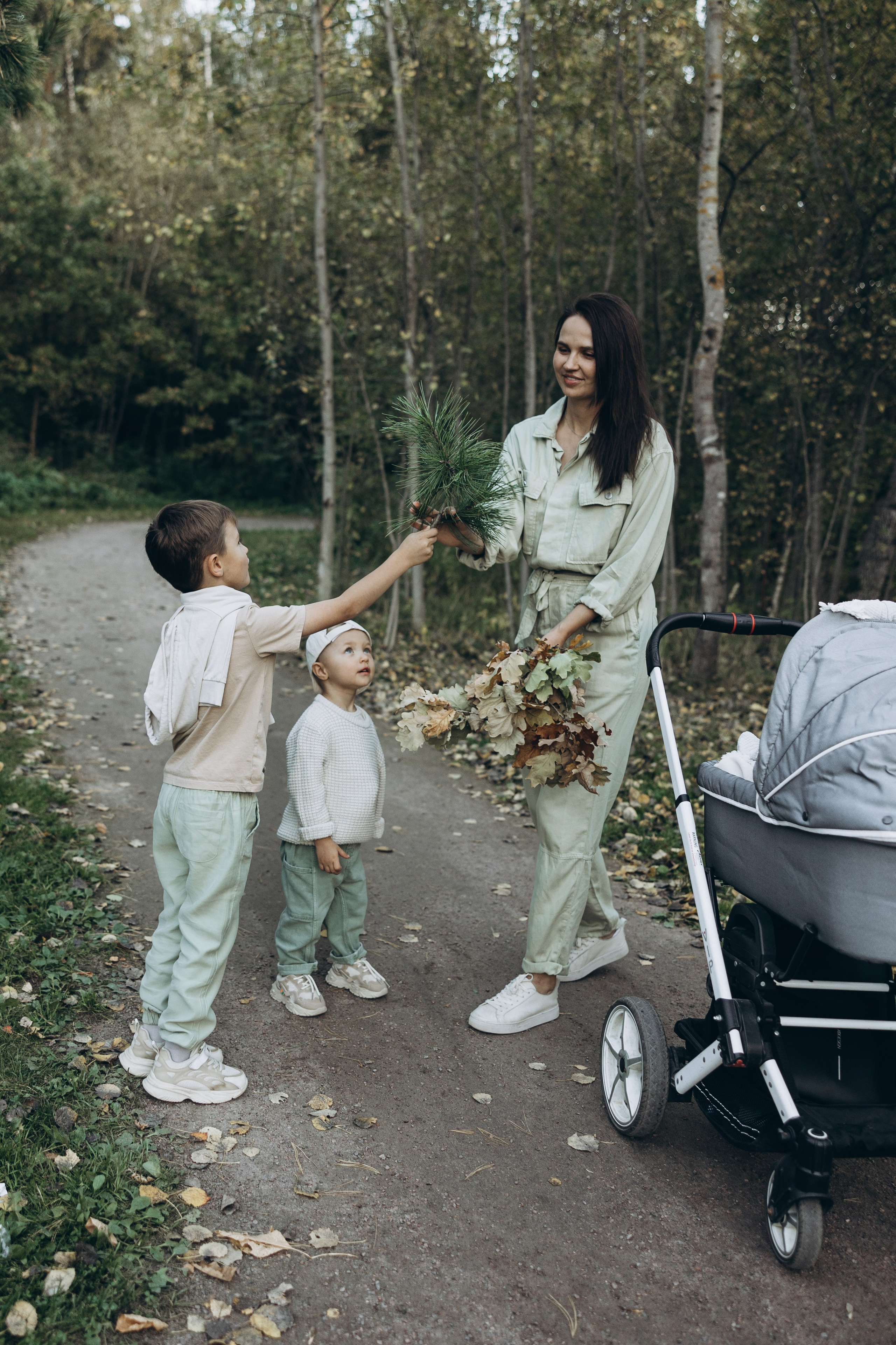 Екатерина, Ярослав, Артём, Макар и Демид. Семейный фотограф в Москве Виктория Ястребинская