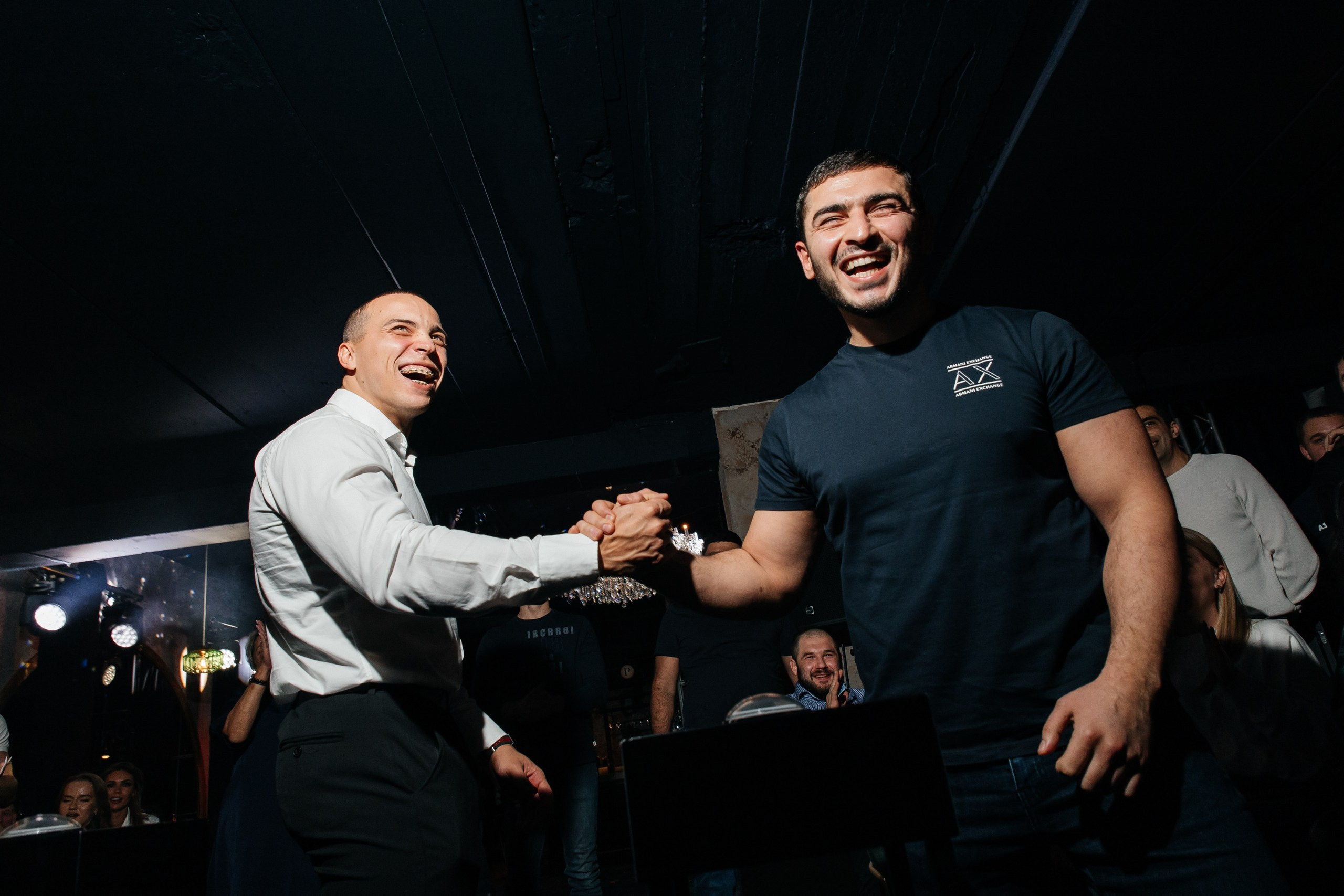 День рождения — сюрприз для Антона. Свадебный и репортажный фотограф в Новосибирске Федор Гладков