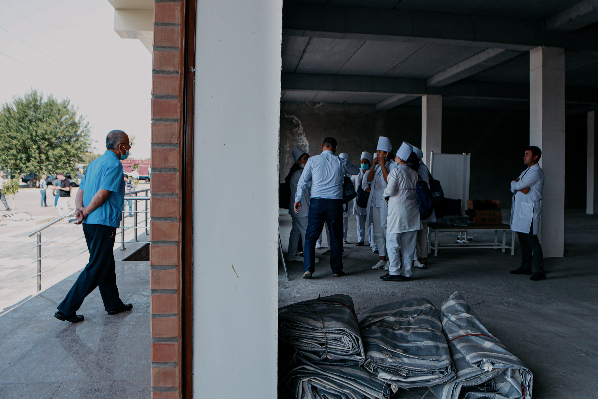 Uzbekistan daily. Commerce & art photographer