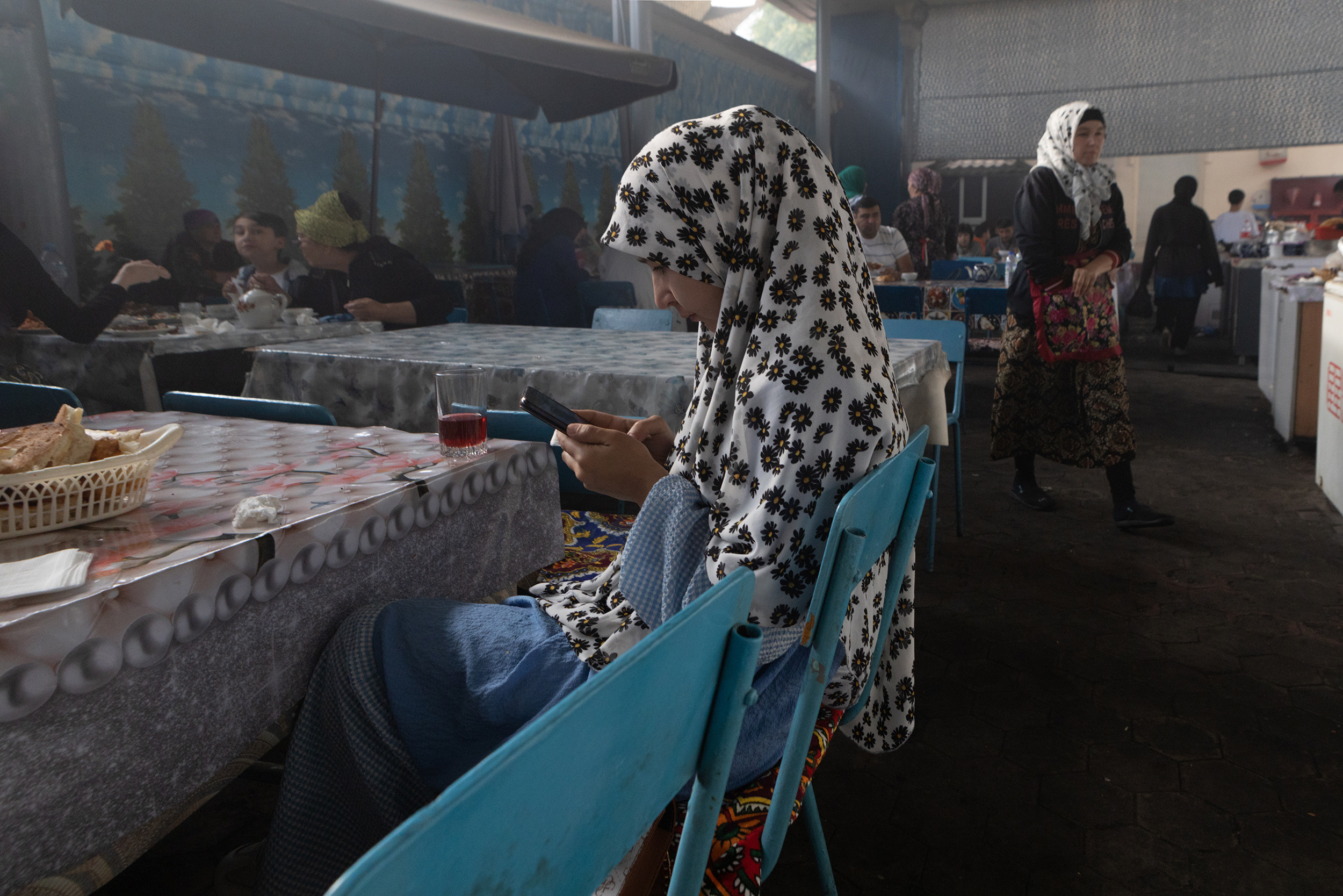 Uzbekistan daily. Commerce & art photographer