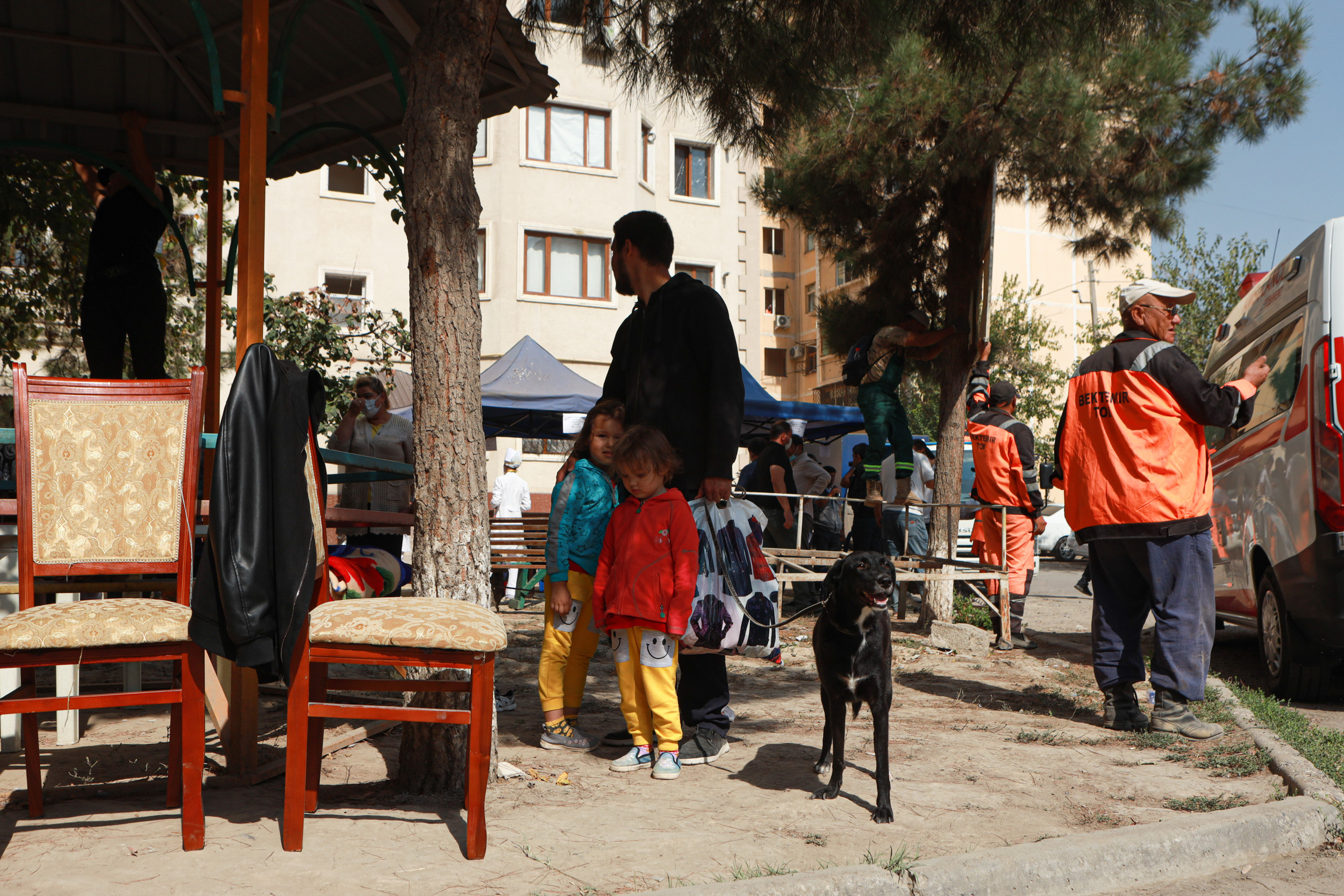 Uzbekistan daily. Commerce & art photographer