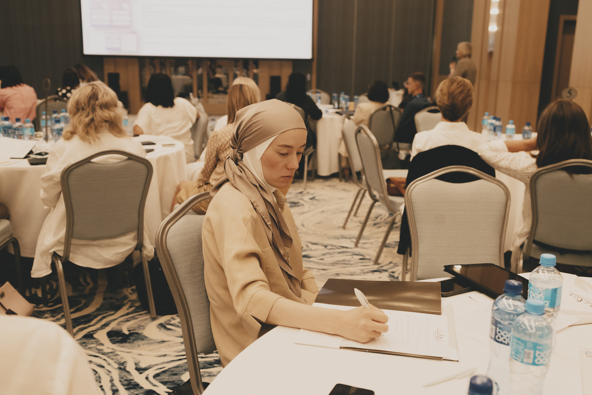 Reportage. Commerce & art photographer