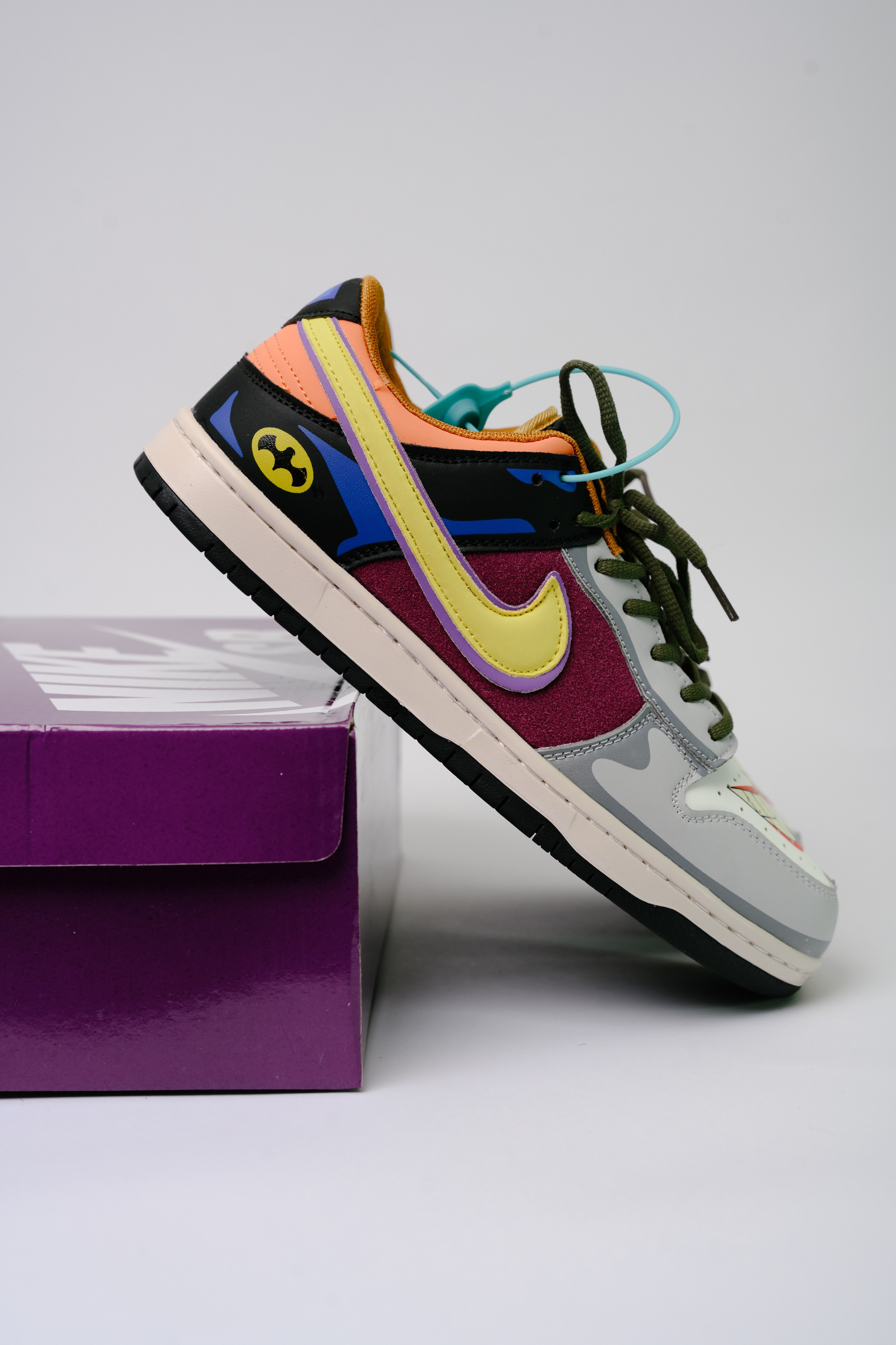 Кроссовки для wb. Фотограф в Красноярске