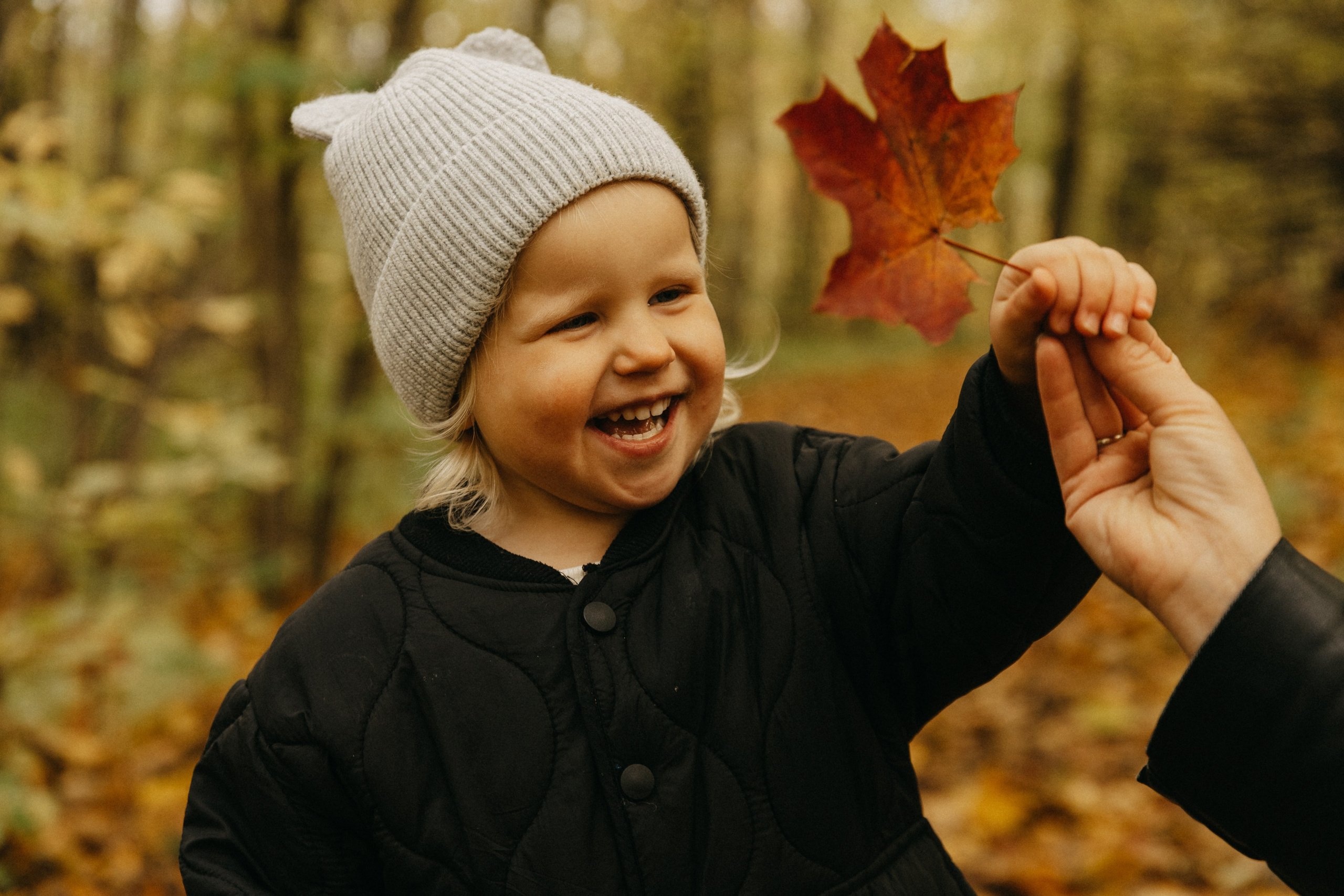 Аня и Мира. Главная